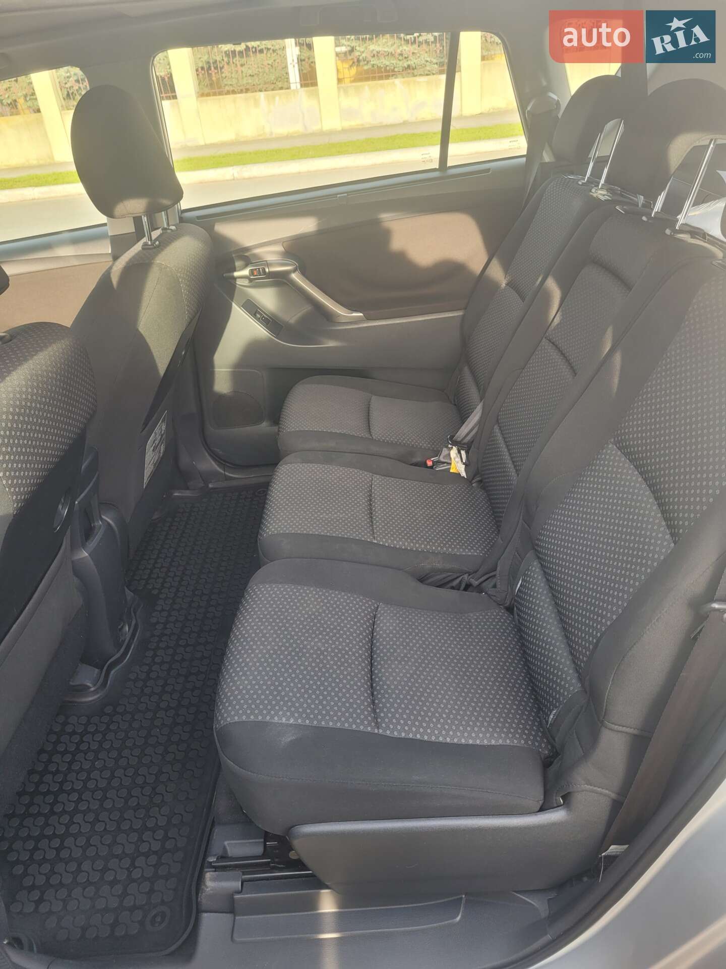 Toyota Verso 2009 VIN NMTDD26R70R008986 фото оголошення 6 з 11