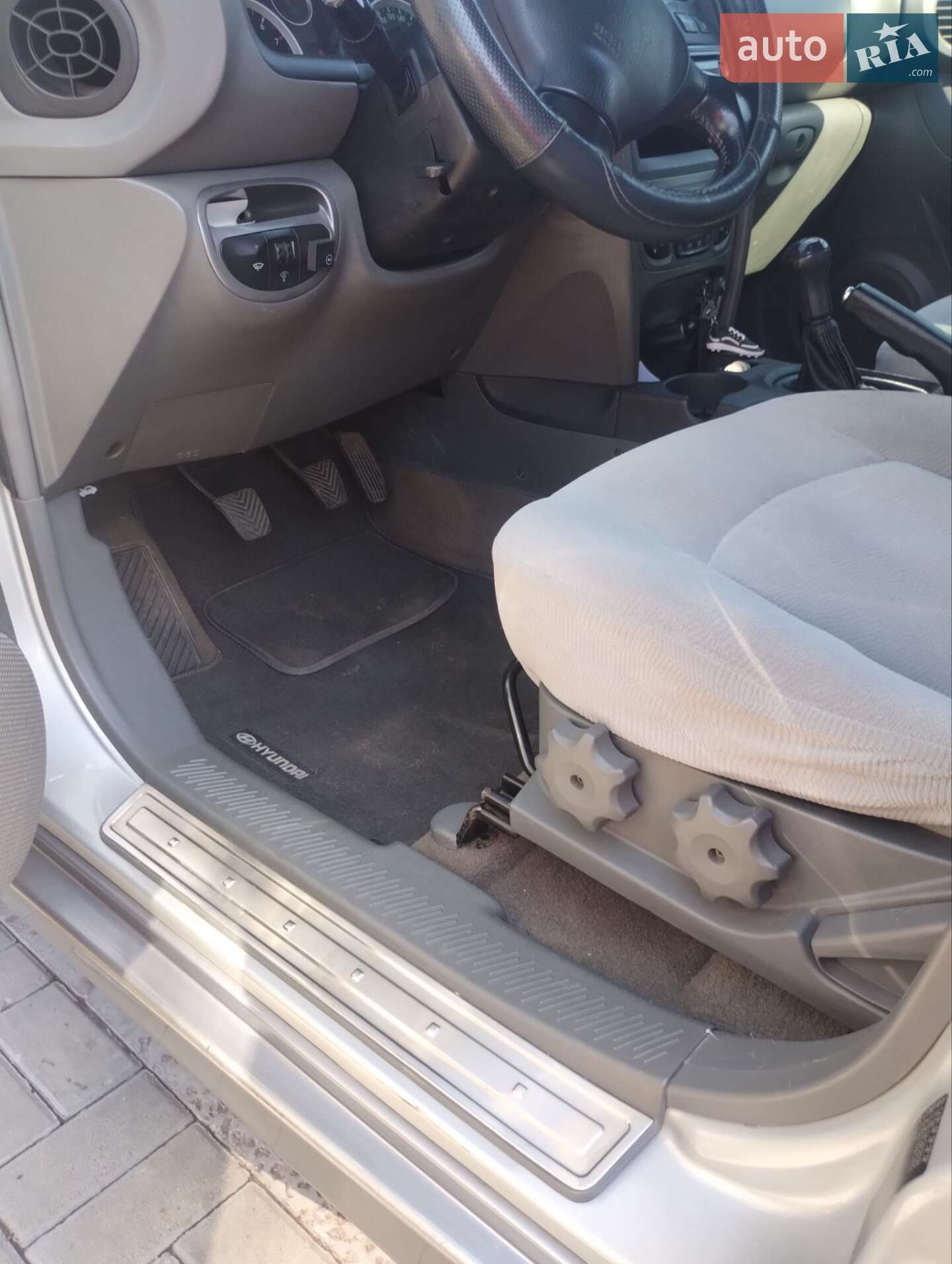 Hyundai Santa FE 2006 VIN Y6LSC81AP6L000678 фото оголошення 7 з 27