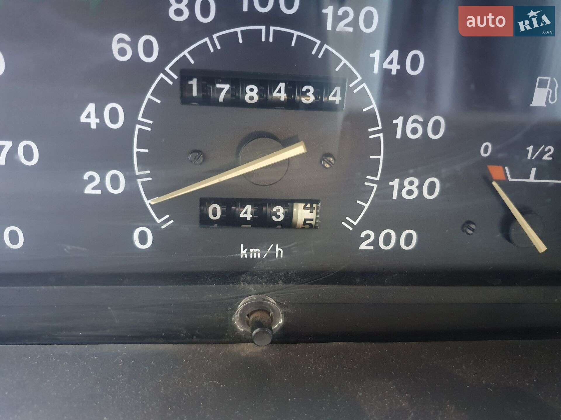 ВАЗ / Lada 2110 2000 VIN XTA211030Y0169249 фото оголошення 4 з 5