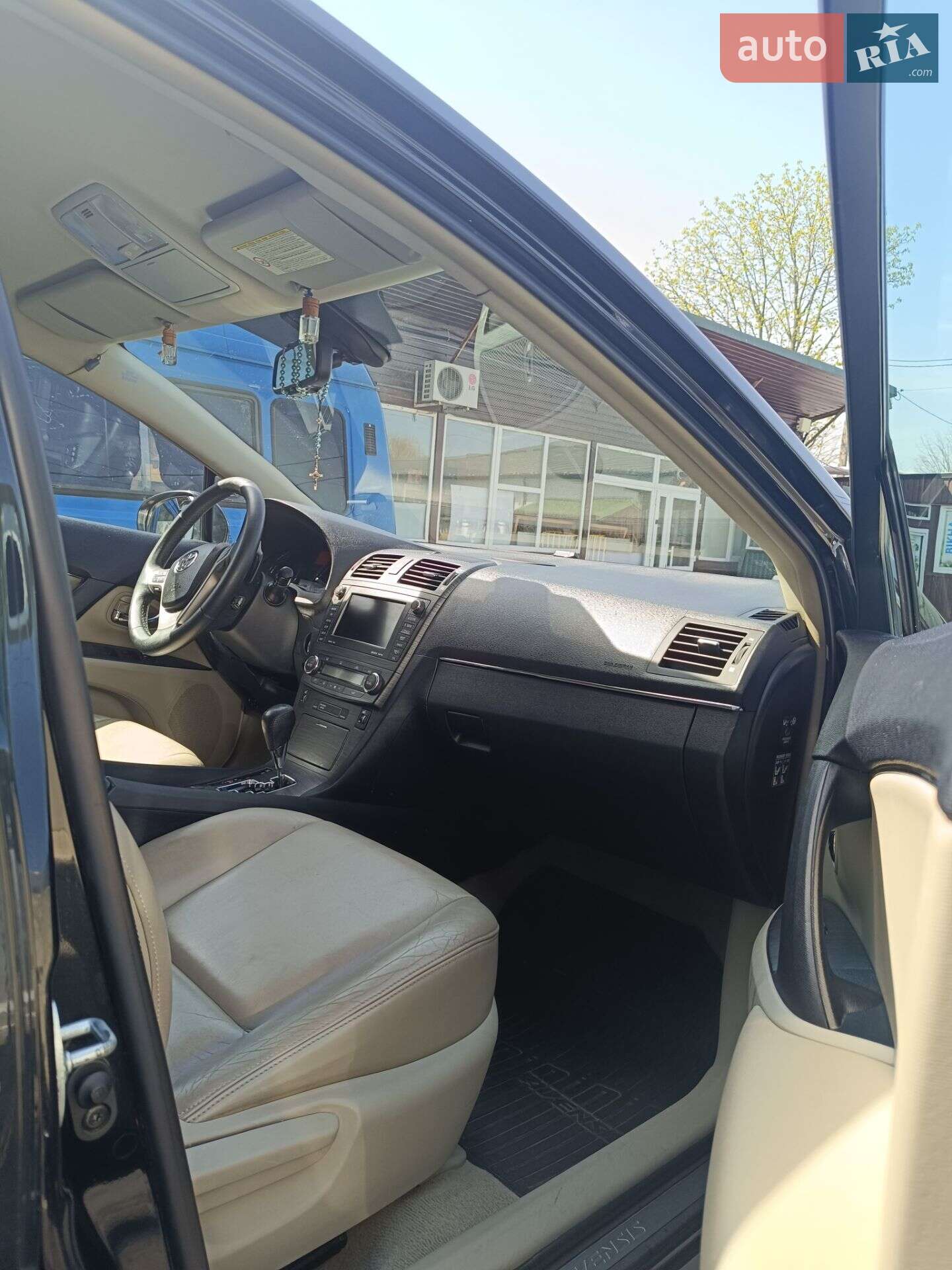 Toyota Avensis 2011 VIN SB1EB76L60E027169 фото оголошення 3 з 14