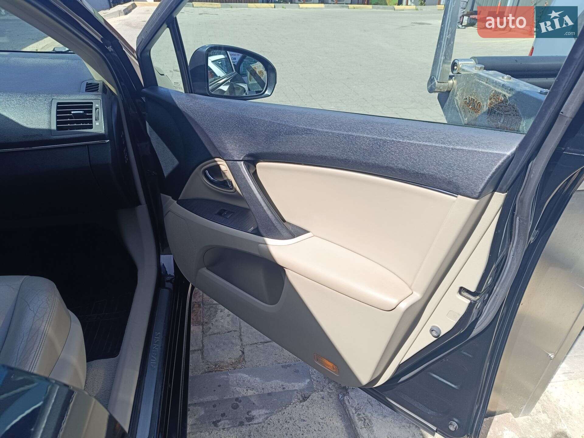 Toyota Avensis 2011 VIN SB1EB76L60E027169 фото оголошення 9 з 14