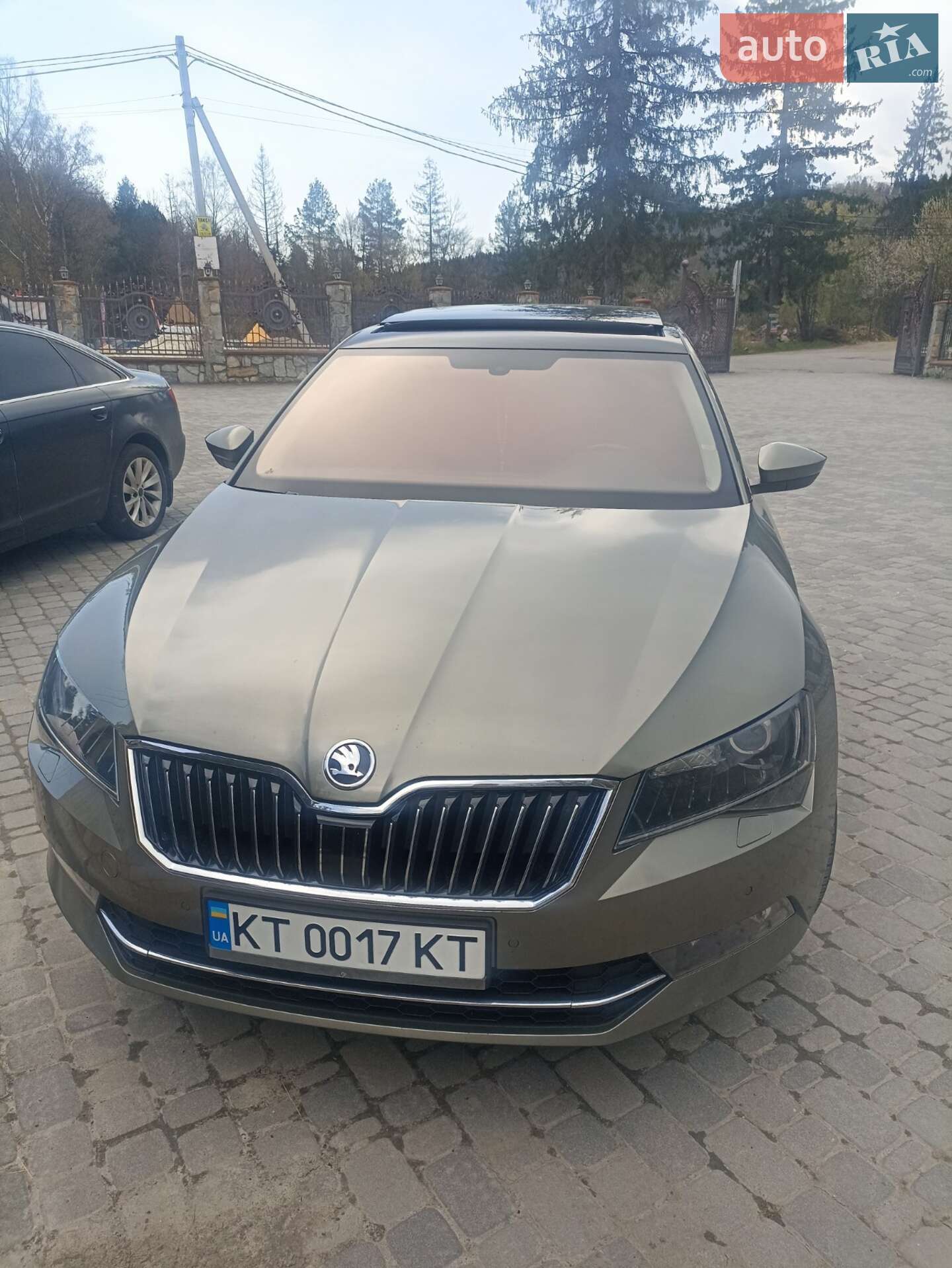 Skoda Superb 2016 VIN TMBAH7NP8H7006448 фото оголошення 2 з 16