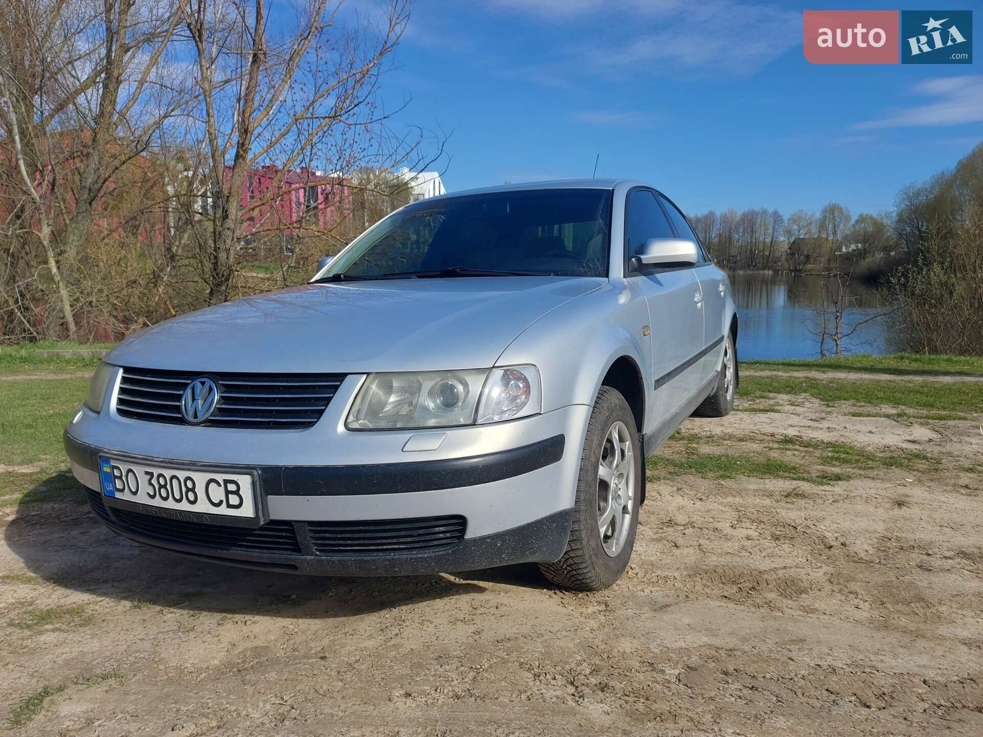 Volkswagen Passat 1999 VIN WVWZZZ3BZXP093893 фото оголошення 2 з 13