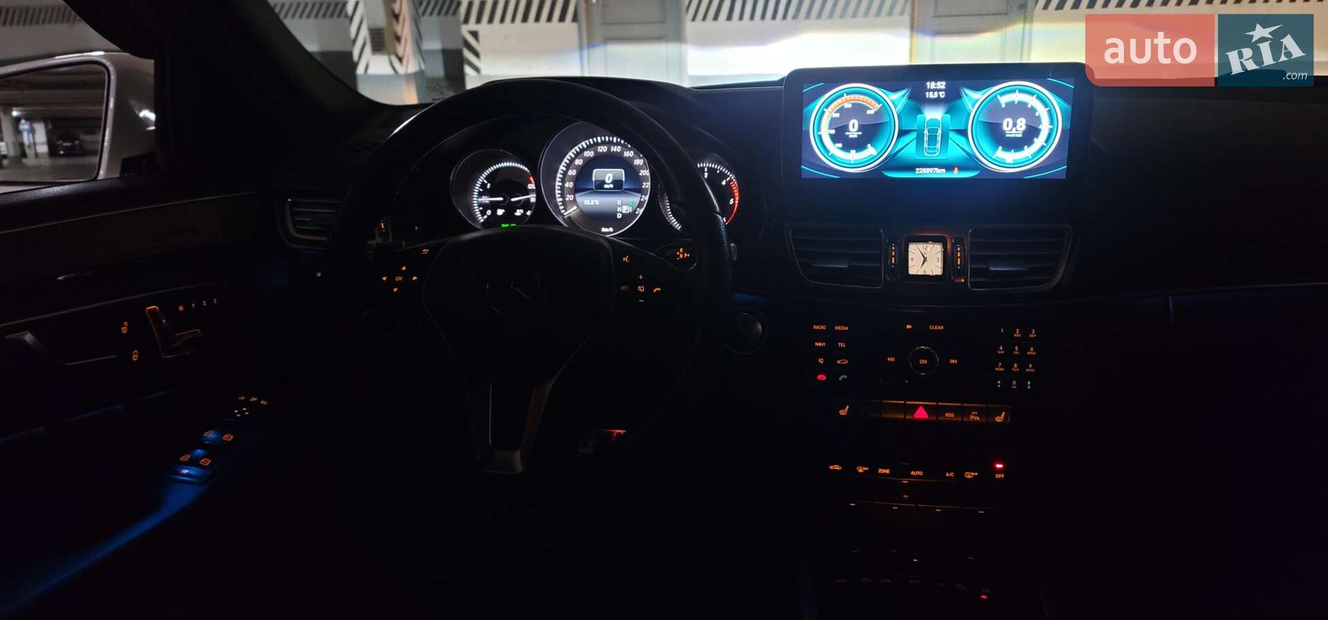 Mercedes-Benz E-Class 2015 VIN WDDHF9HB9GB316352 фото оголошення 7 з 38