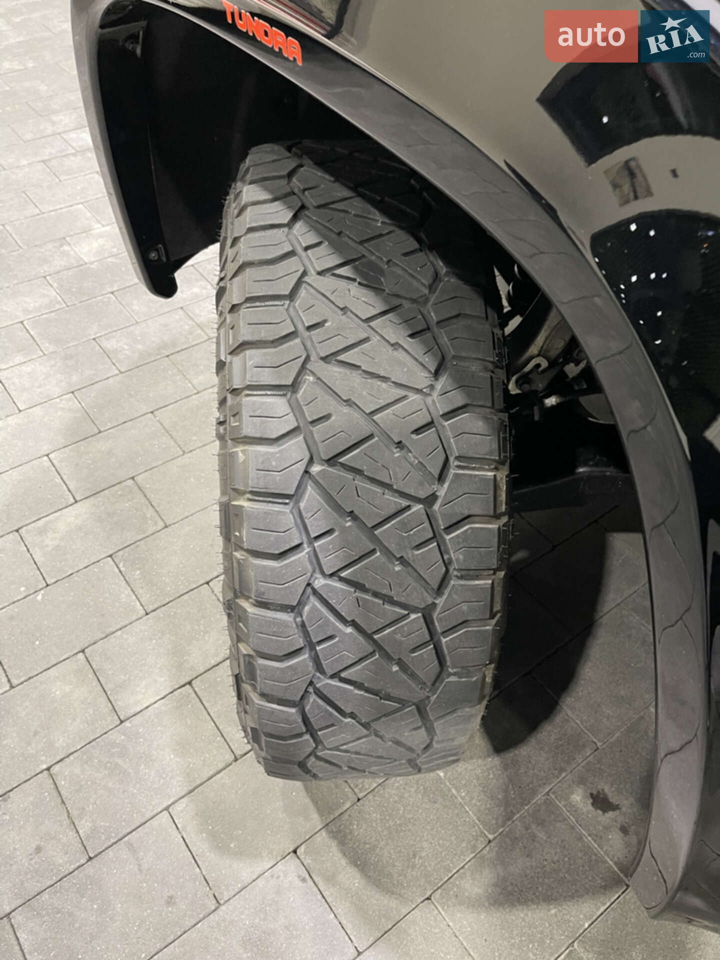 Toyota Tundra 2022 VIN 5TFLA5DB6NX053142 фото оголошення 11 з 52