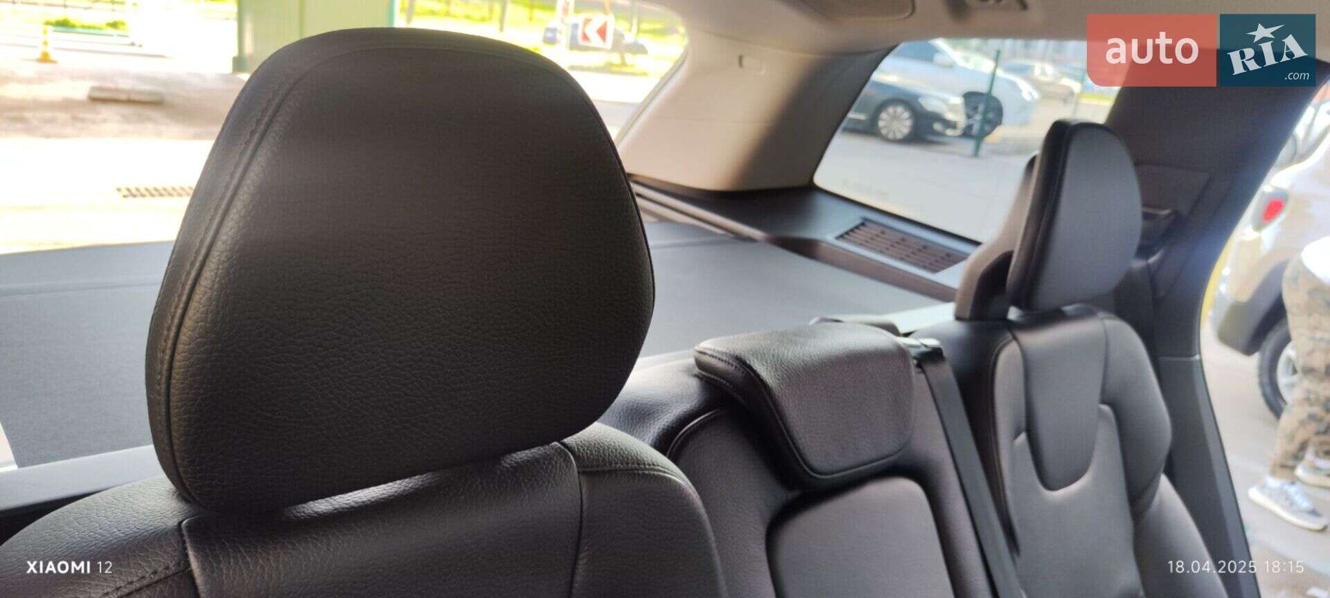 Volvo XC90 2015 VIN YV1LCA4BCG1018763 фото оголошення 18 з 32