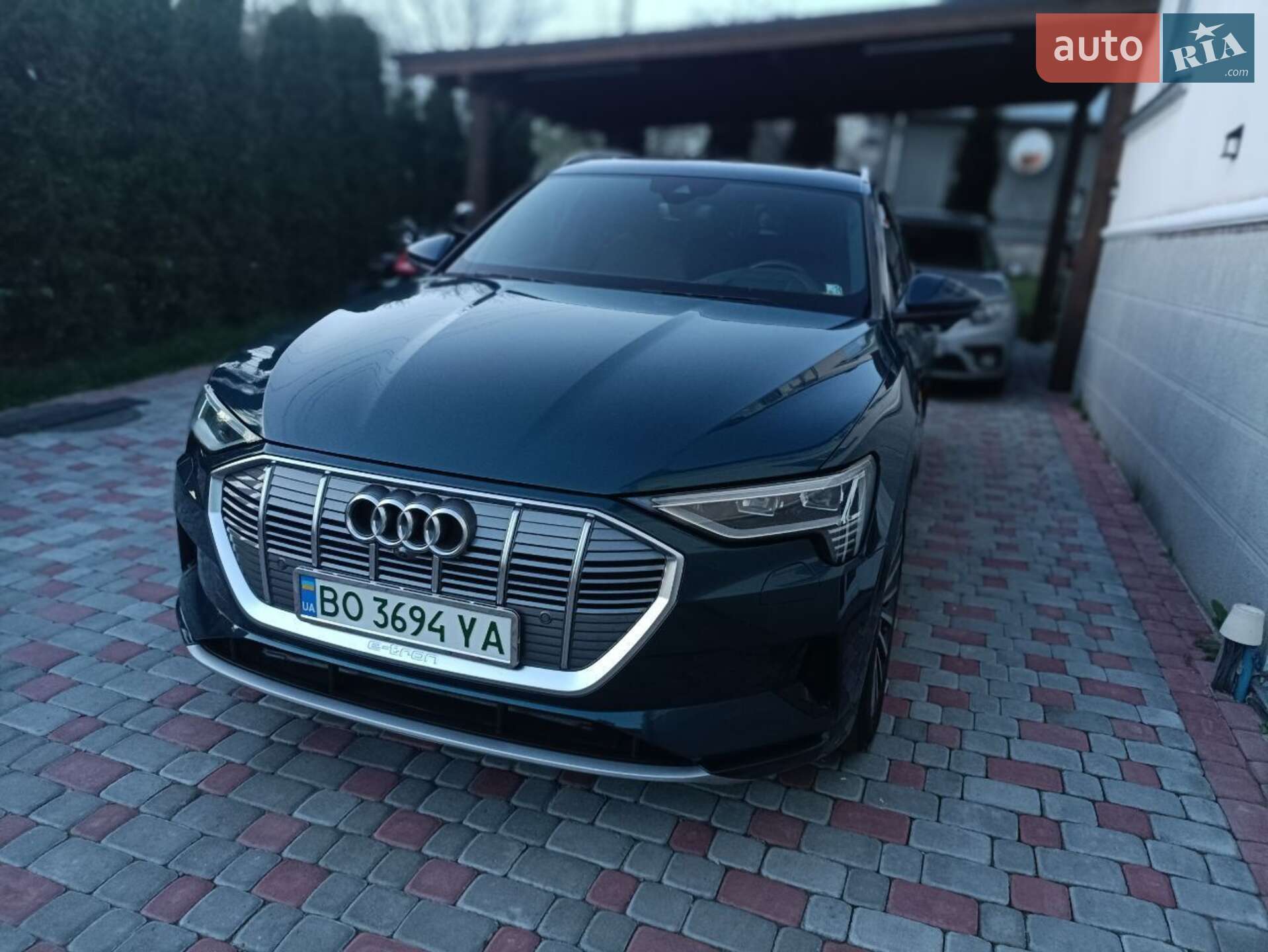 Audi e-tron 2019 VIN WA1VAAGE2KB025011 фото оголошення 23 з 52