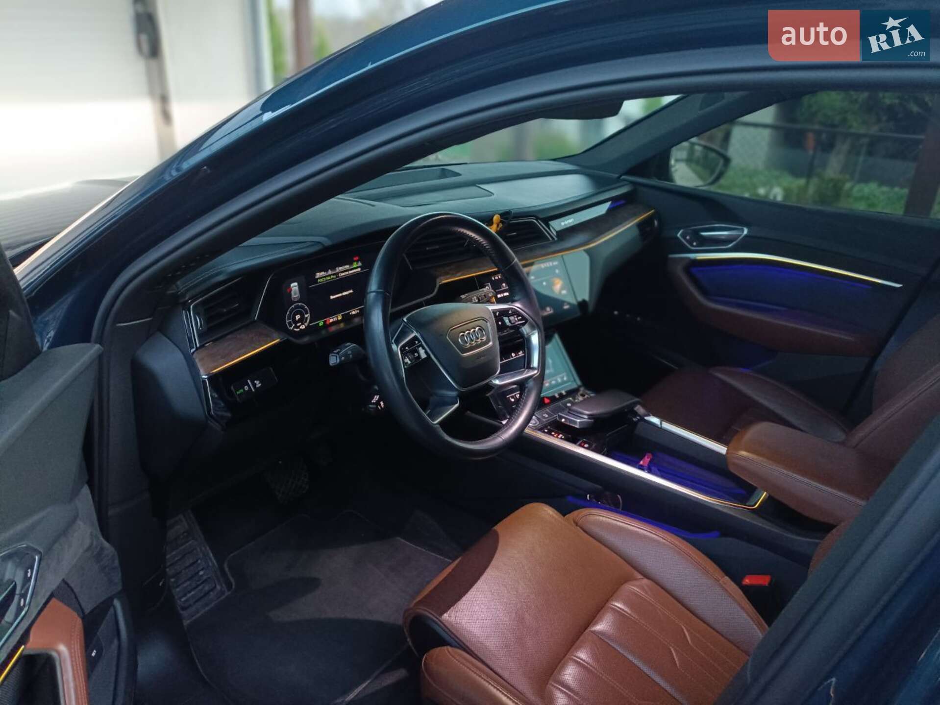 Audi e-tron 2019 VIN WA1VAAGE2KB025011 фото оголошення 45 з 52