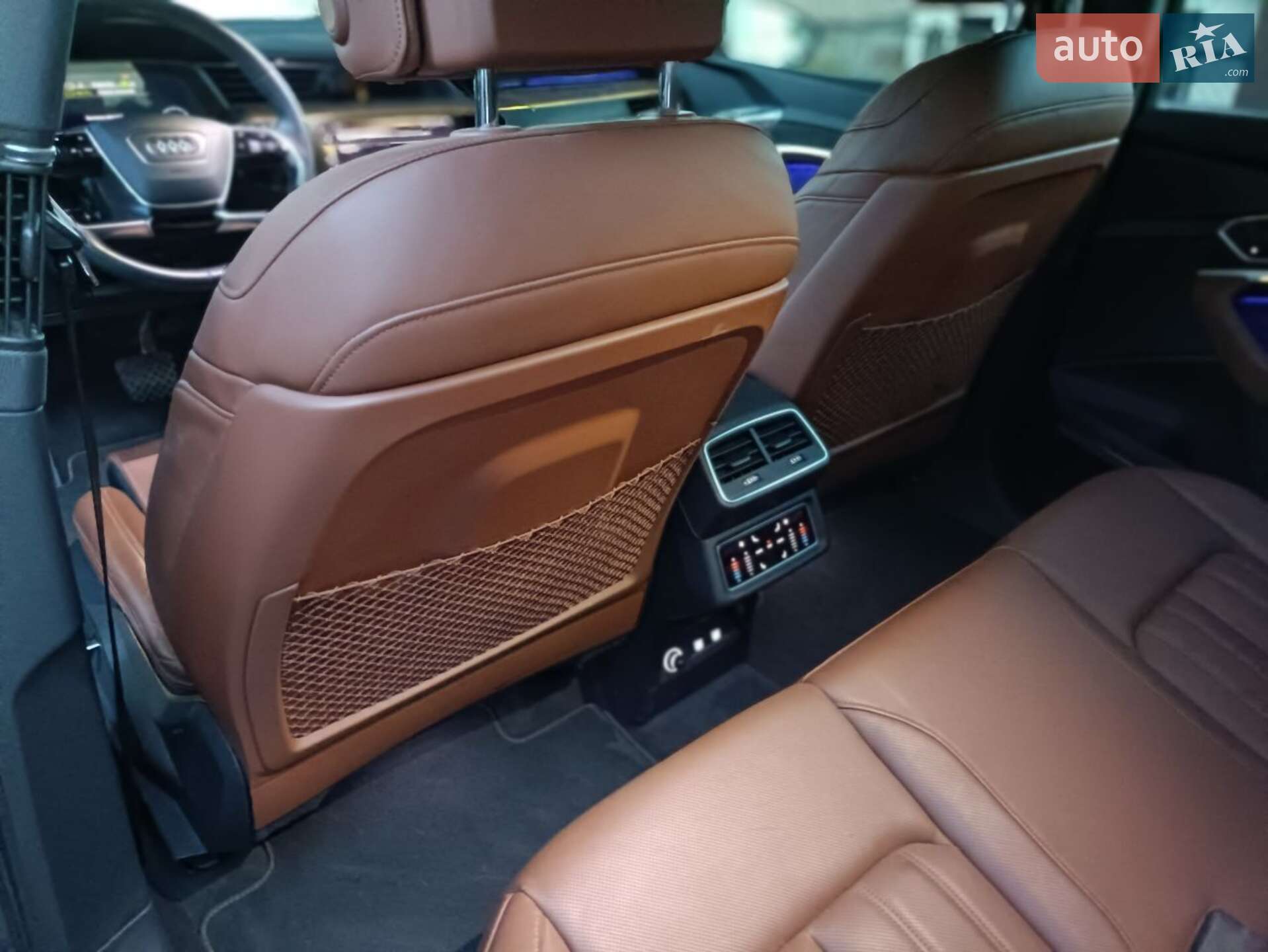 Audi e-tron 2019 VIN WA1VAAGE2KB025011 фото оголошення 49 з 52