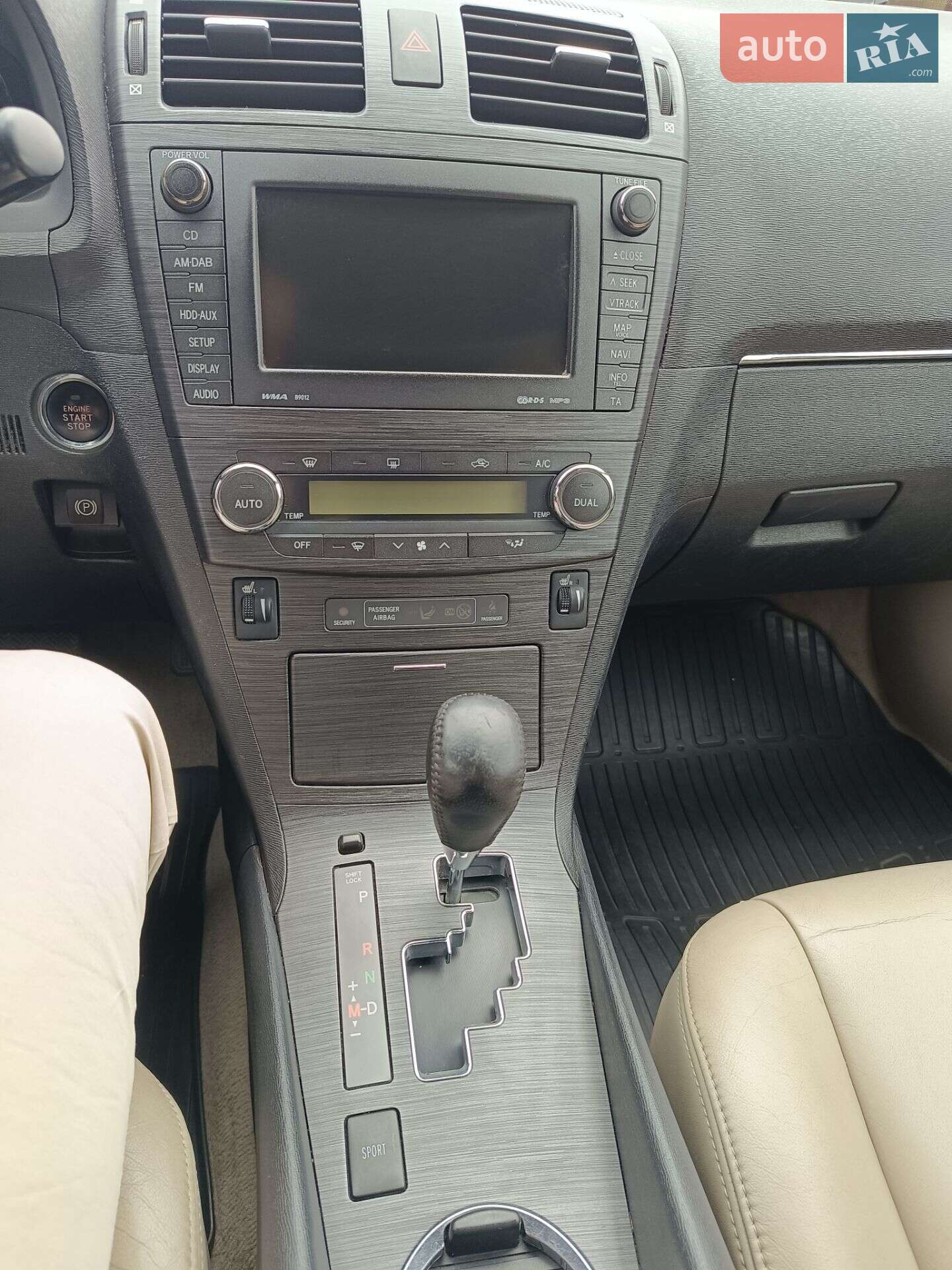 Toyota Avensis 2011 VIN SB1EB76L60E027169 фото оголошення 27 з 39