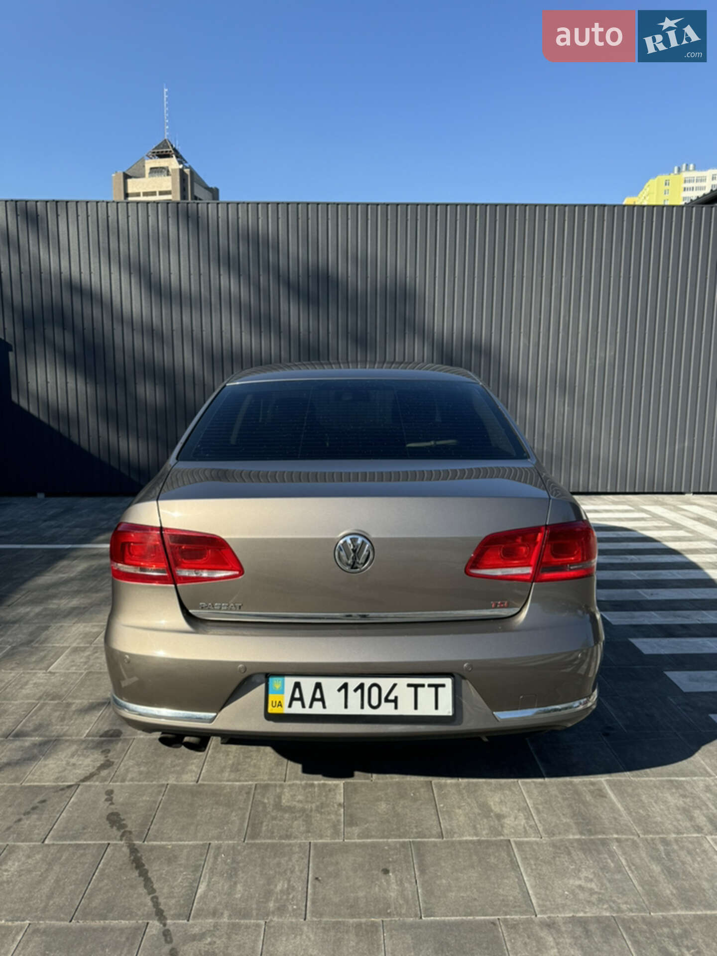 Volkswagen Passat 2011 VIN WVWZZZ3CZBP307832 фото оголошення 6 з 18