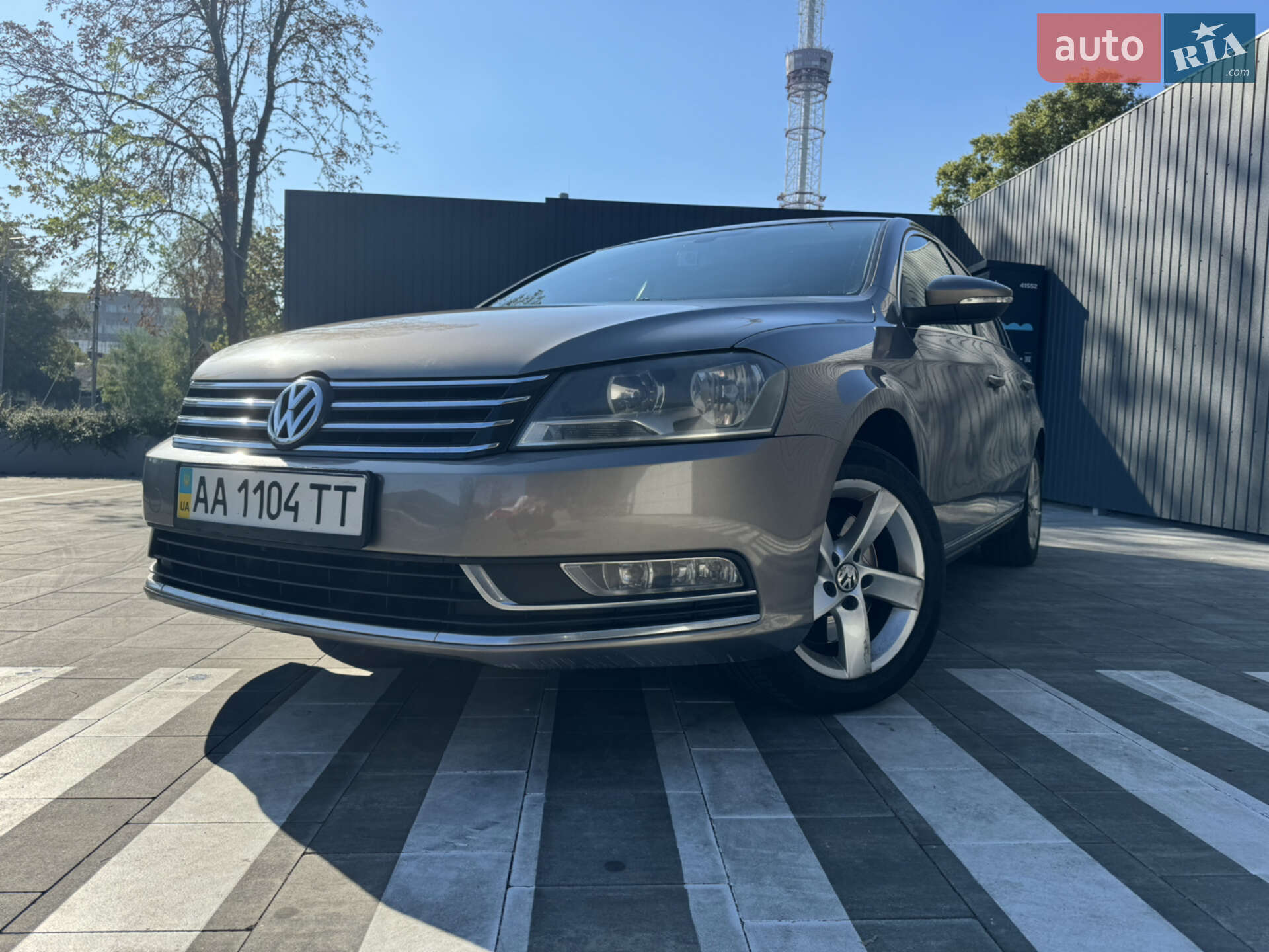 Volkswagen Passat 2011 VIN WVWZZZ3CZBP307832 фото оголошення 10 з 18