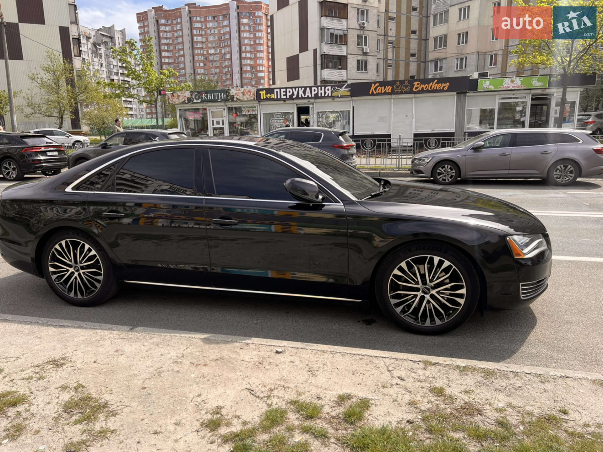 Audi A8 2013 VIN WAUAGAFD9EN003468 фото оголошення 7 з 19