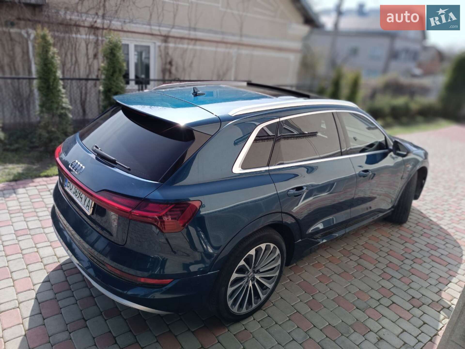 Audi e-tron 2019 VIN WA1VAAGE2KB025011 фото оголошення 146 з 150