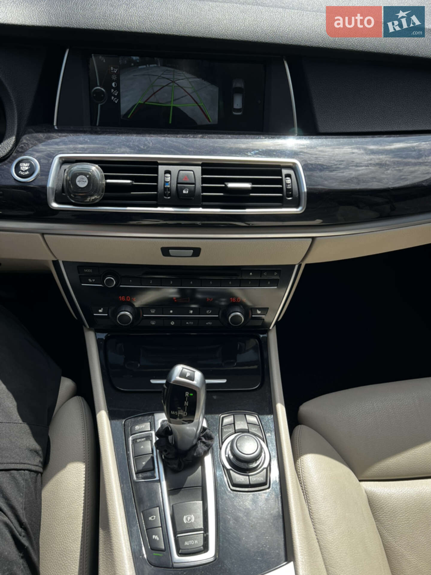 BMW 5 Series GT 2010 VIN WBASN61090C457008 фото оголошення 8 з 19