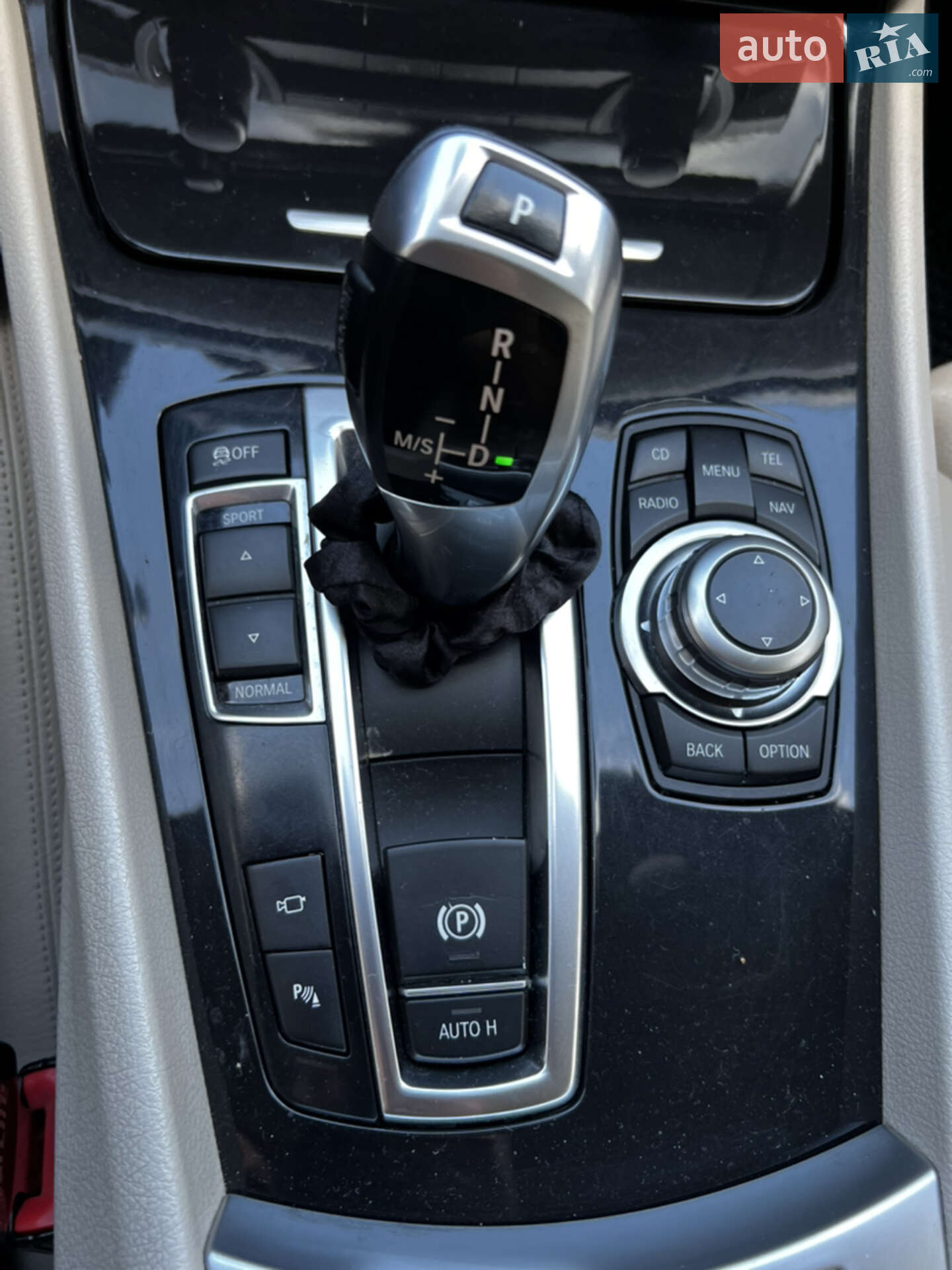 BMW 5 Series GT 2010 VIN WBASN61090C457008 фото оголошення 13 з 19