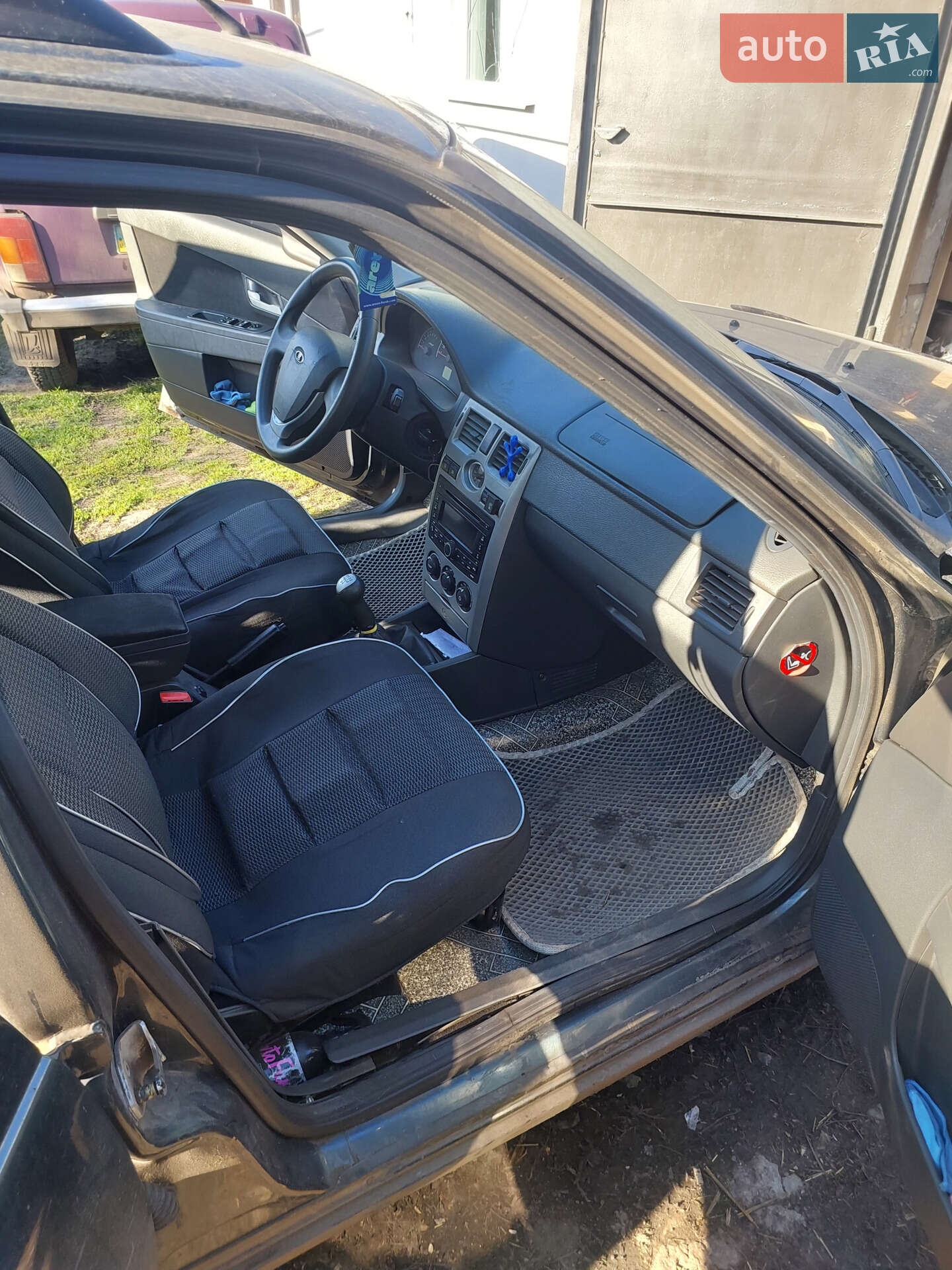 ВАЗ / Lada 2171 Priora 2012 VIN XTA217130D0095508 фото оголошення 4 з 14