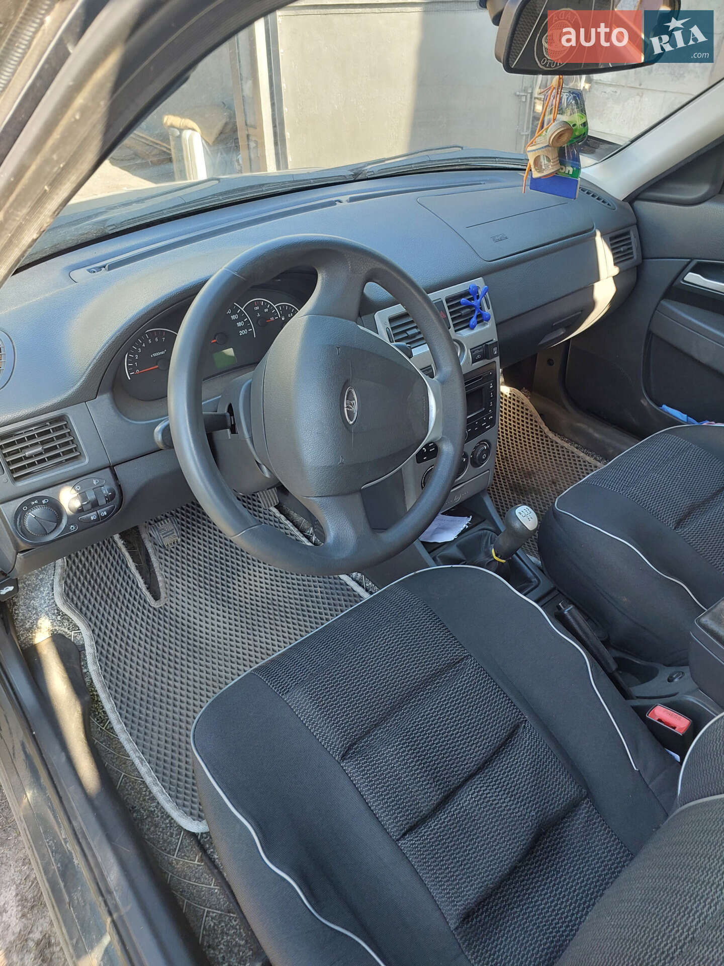 ВАЗ / Lada 2171 Priora 2012 VIN XTA217130D0095508 фото оголошення 3 з 14
