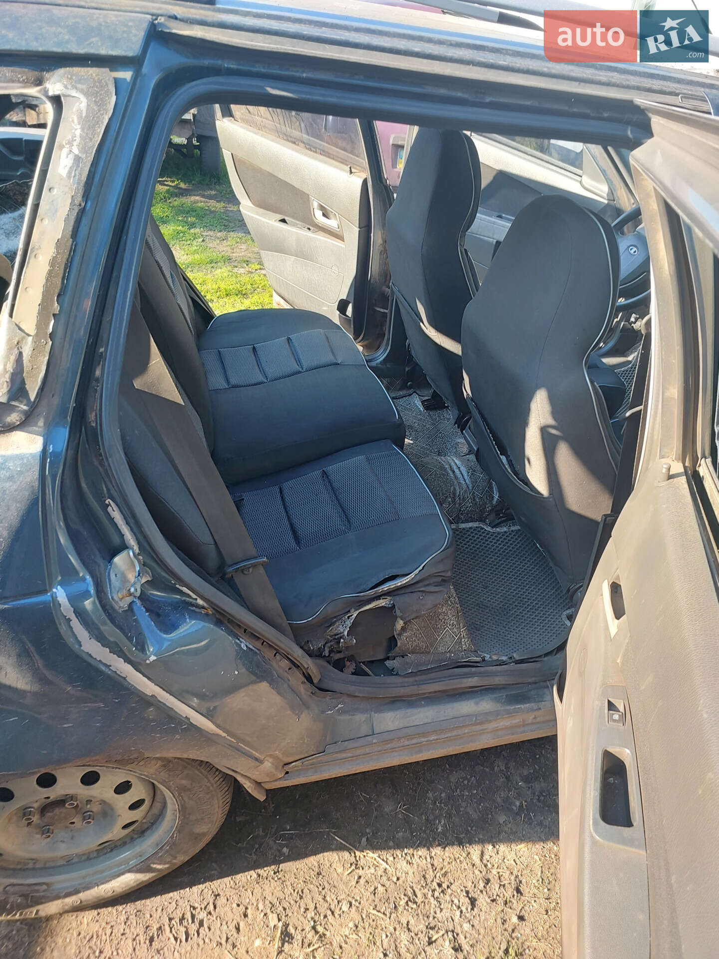 ВАЗ / Lada 2171 Priora 2012 VIN XTA217130D0095508 фото оголошення 6 з 14