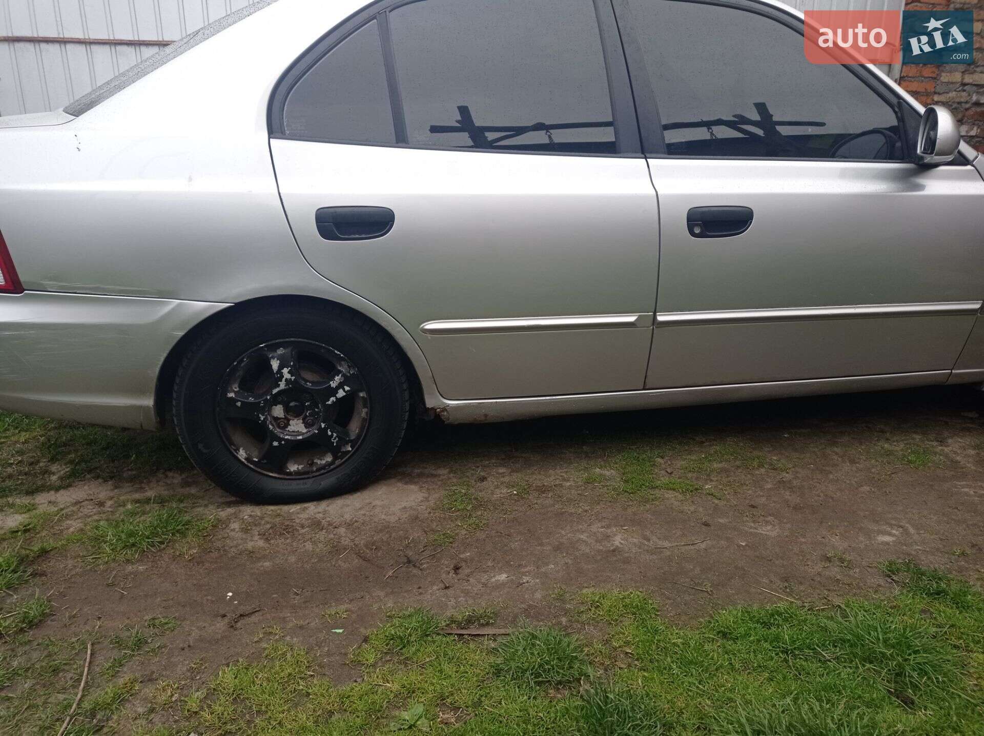 Hyundai Accent 2002 VIN KMHCG51FP2U151727 фото оголошення 2 з 3