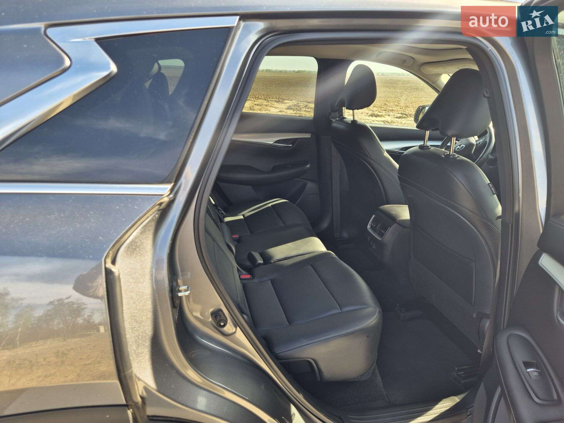 Infiniti QX50 2019 VIN 3PCAJ5M17KF146465 фото оголошення 10 з 11