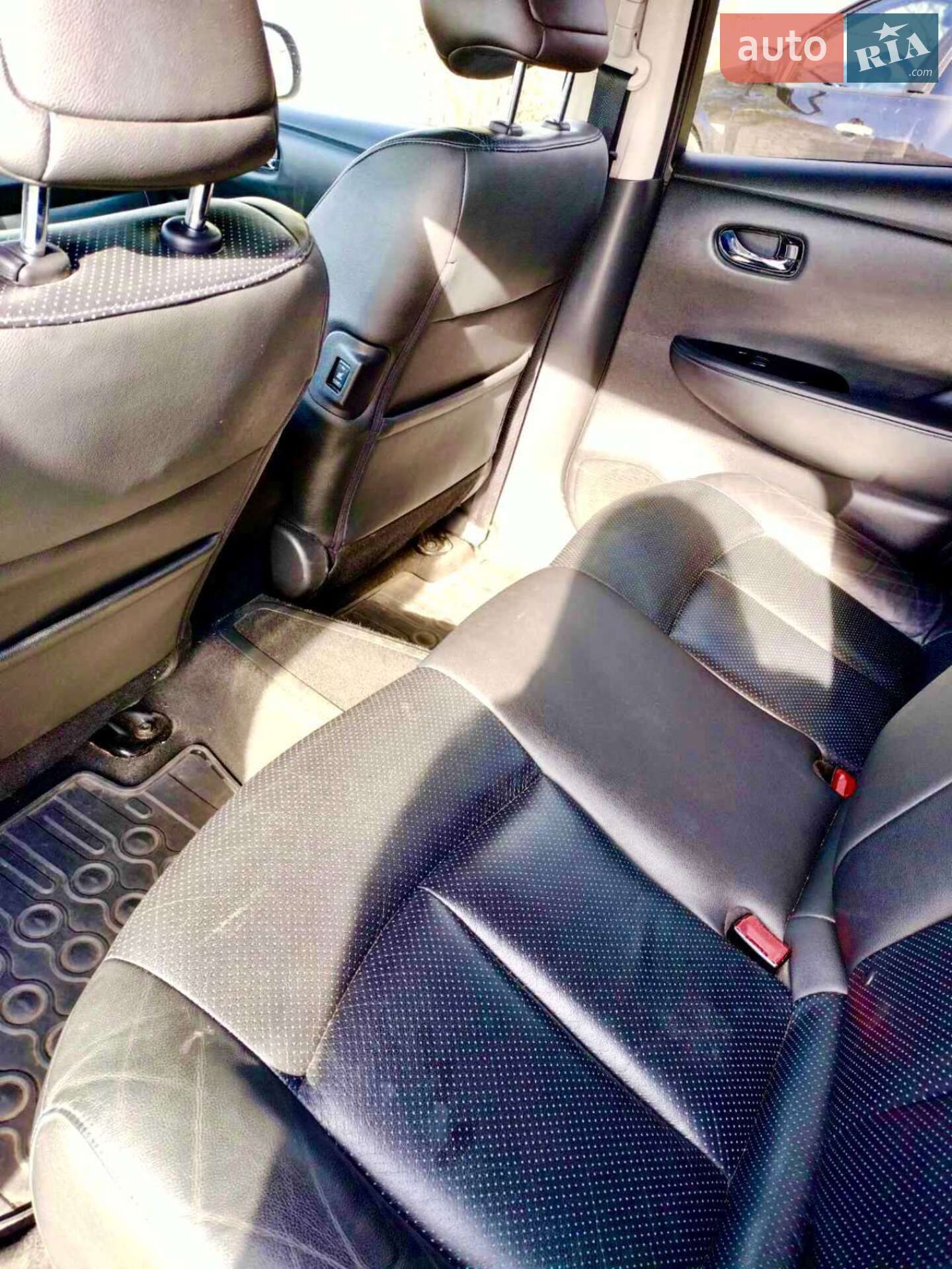 Nissan Leaf 2014 VIN SJNFAAZE0U6012000 фото оголошення 2 з 7