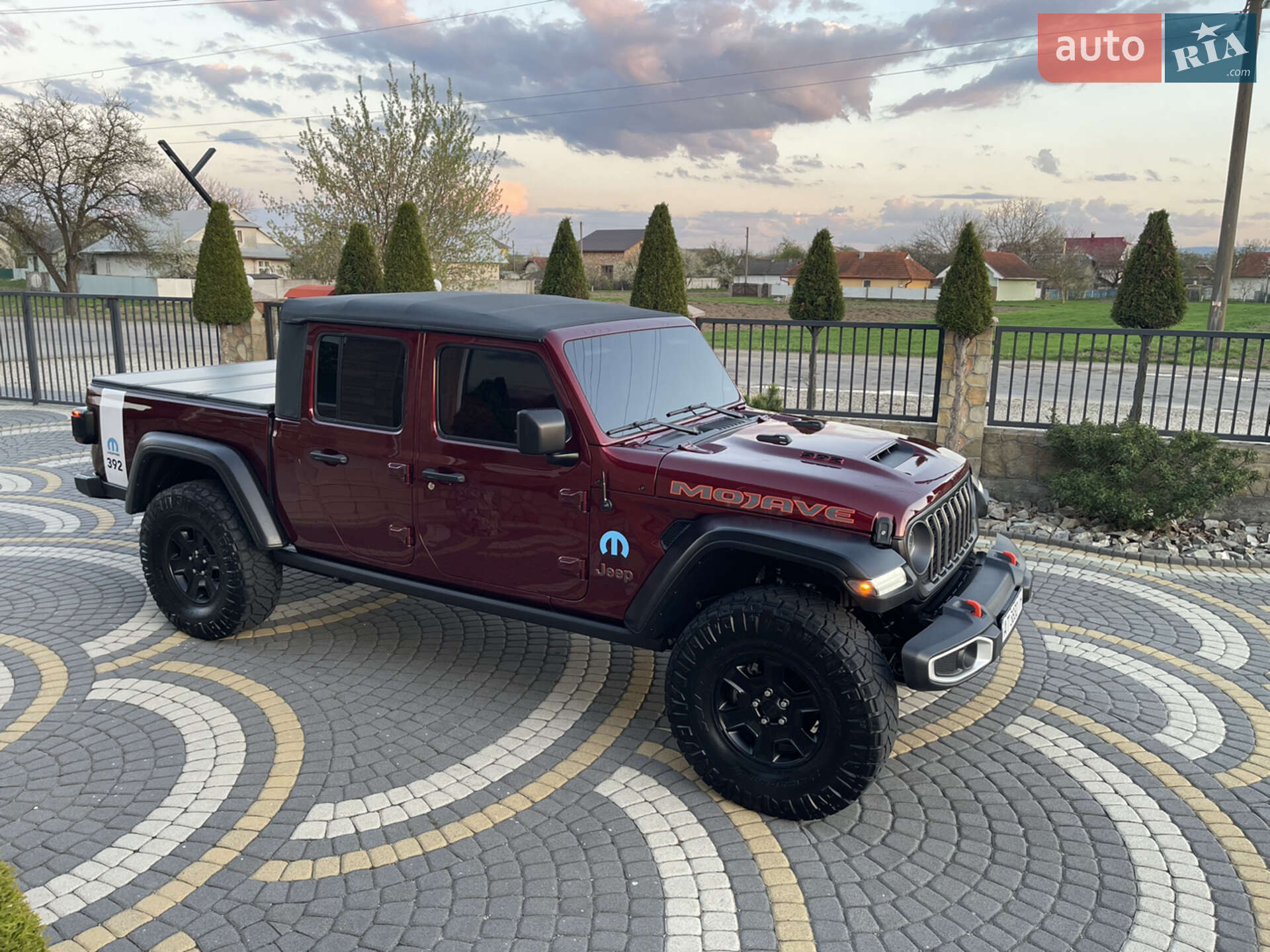 Jeep Gladiator 2021 VIN 1C6JJTEG2ML559862 фото оголошення 8 з 34