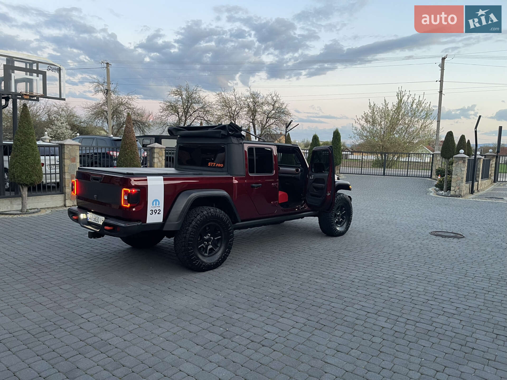 Jeep Gladiator 2021 VIN 1C6JJTEG2ML559862 фото оголошення 15 з 34