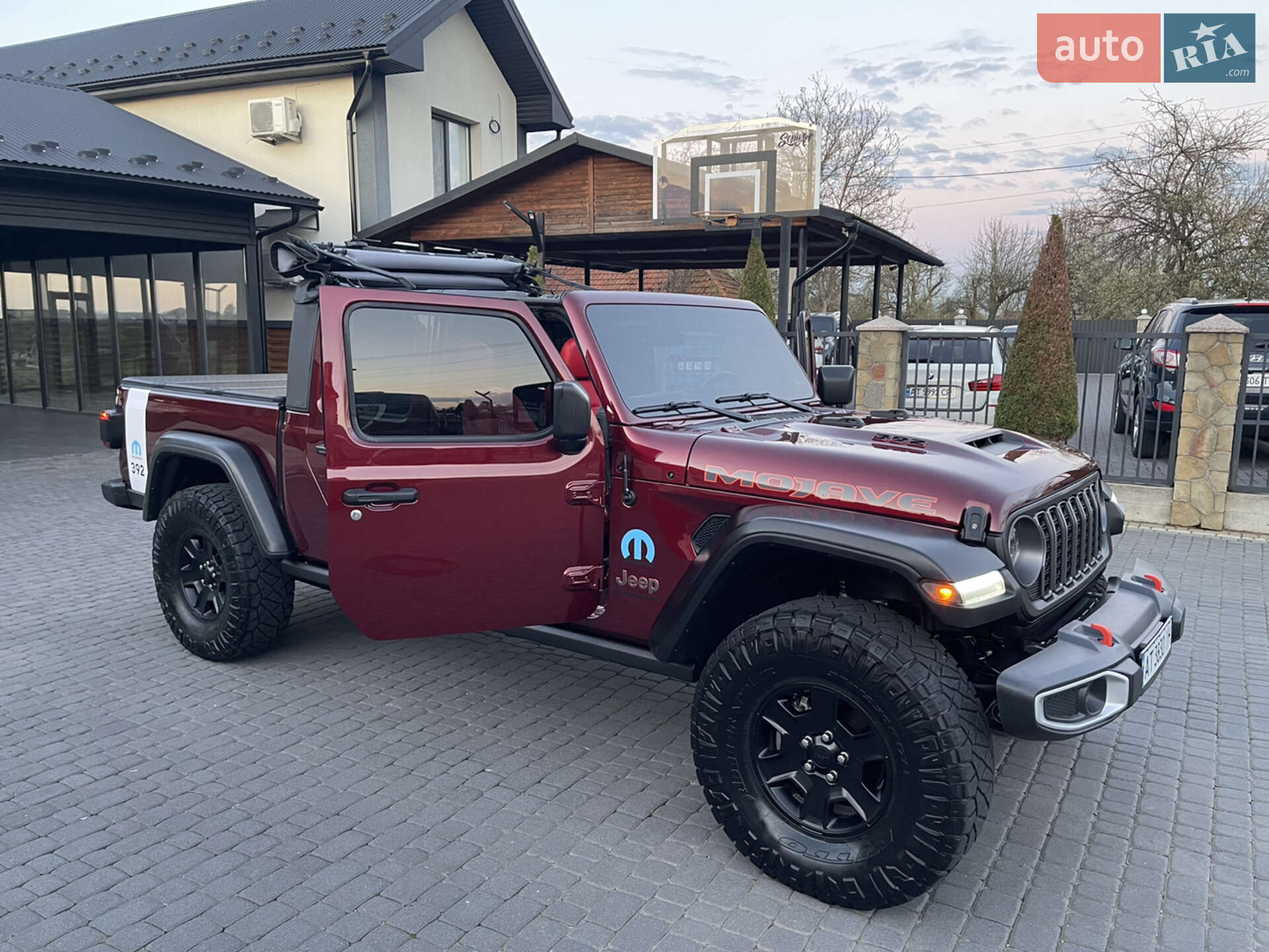 Jeep Gladiator 2021 VIN 1C6JJTEG2ML559862 фото оголошення 18 з 34