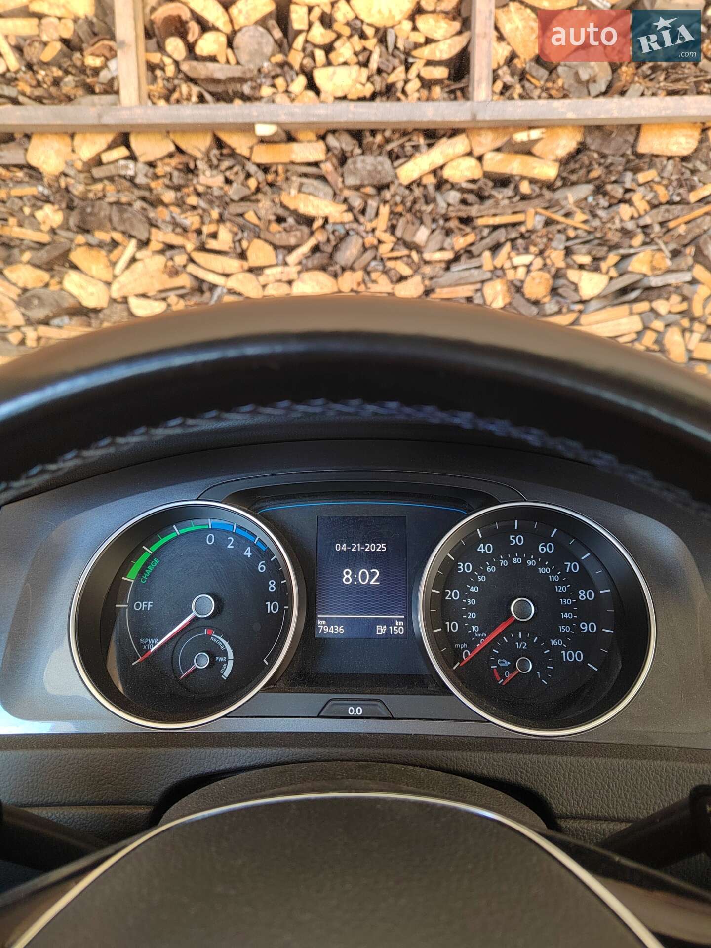 Volkswagen e-Golf 2014 VIN WVWPP7AU1FW903929 фото оголошення 4 з 27
