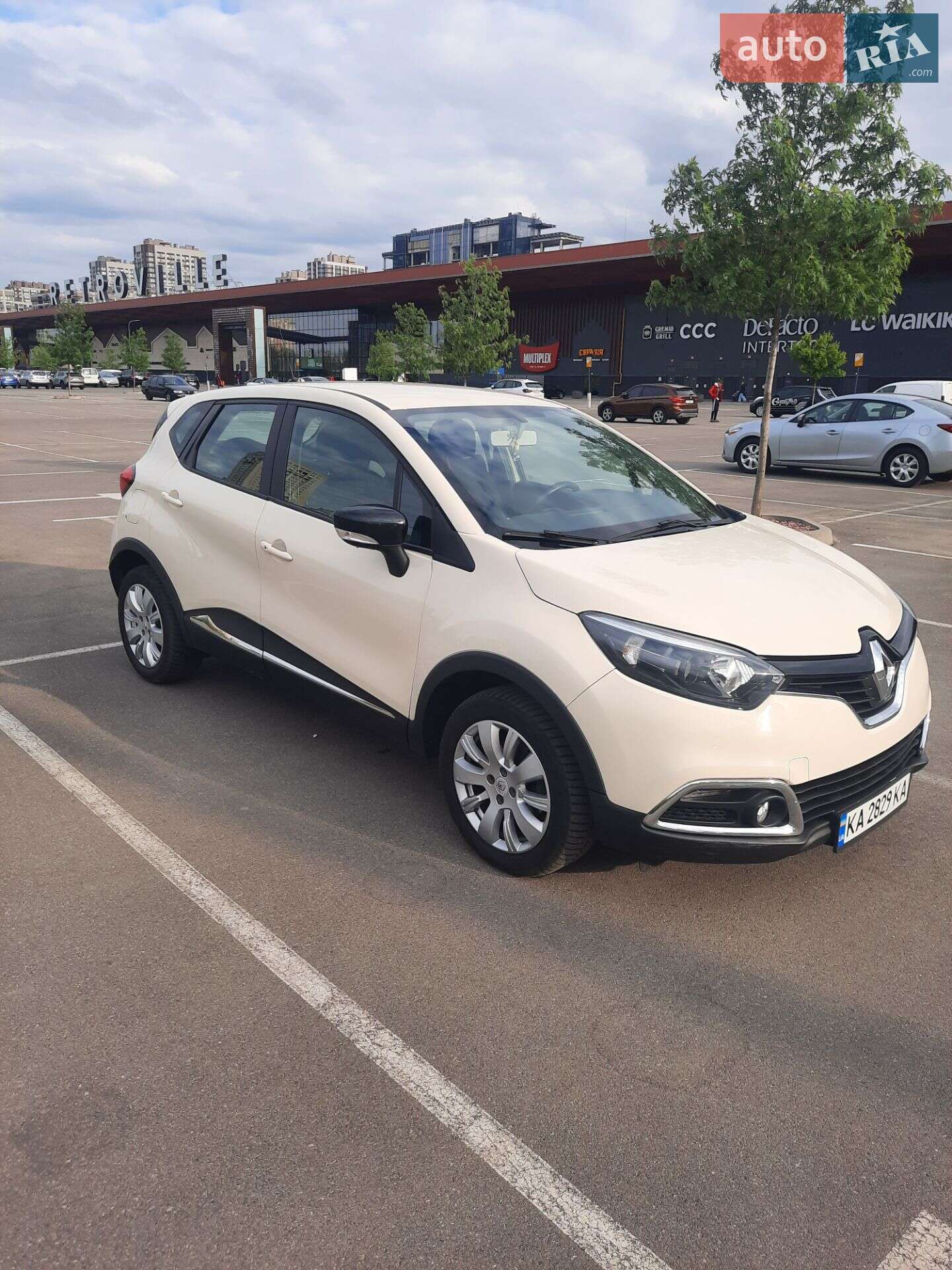 Renault Captur 2015 VIN VF12R401E53277235 фото оголошення 8 з 18
