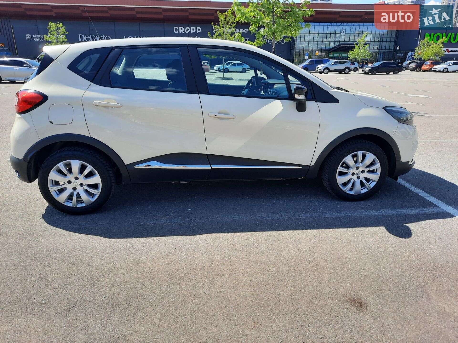 Renault Captur 2015 VIN VF12R401E53277235 фото оголошення 9 з 18