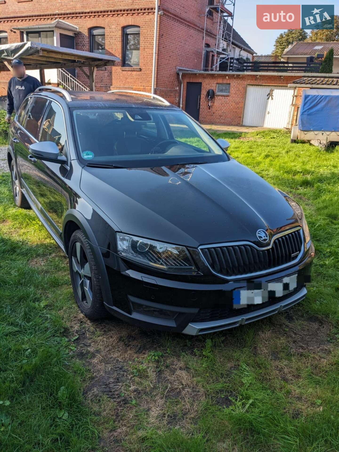 Skoda Octavia 2015 VIN TMBLK7NE3F0164579 фото оголошення 4 з 18