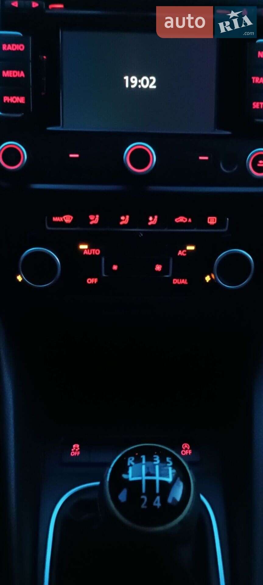 Volkswagen Golf 2011 VIN WVWZZZ1KZBM677010 фото оголошення 30 з 39