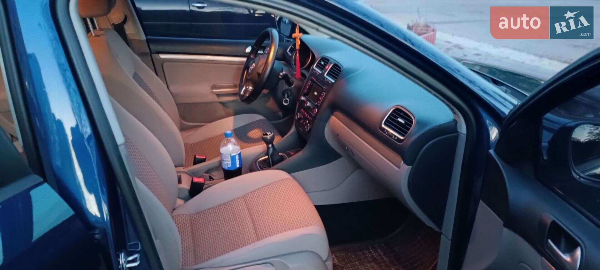 Volkswagen Golf 2011 VIN WVWZZZ1KZBM677010 фото оголошення 25 з 39
