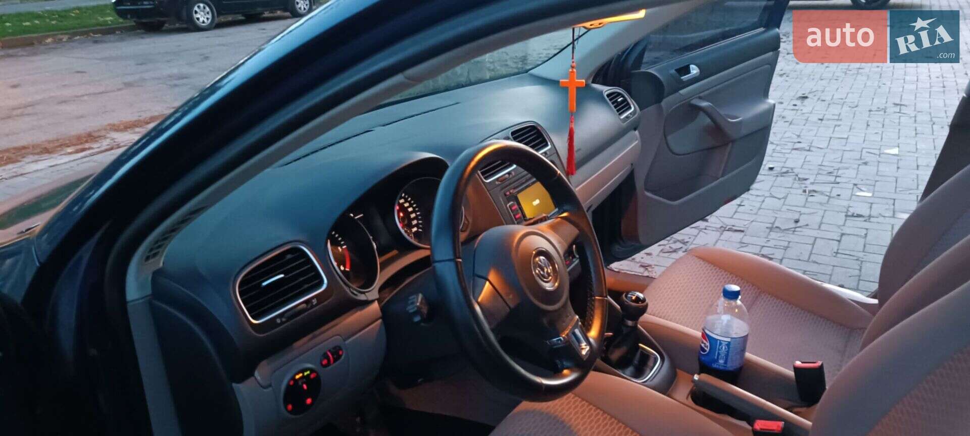 Volkswagen Golf 2011 VIN WVWZZZ1KZBM677010 фото оголошення 29 з 39