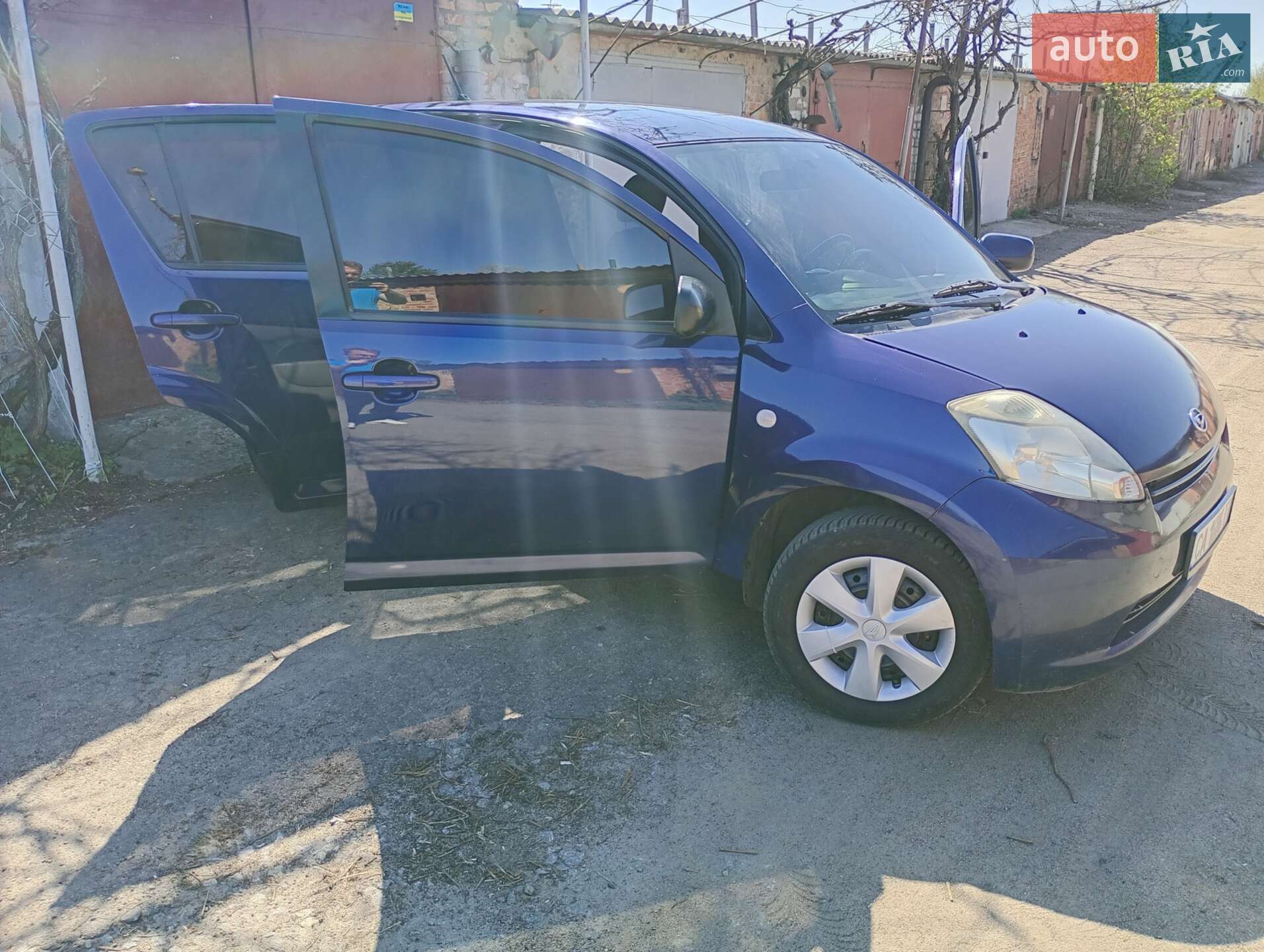 Daihatsu Sirion 2006 VIN JDAM300S001006245 фото оголошення 7 з 12