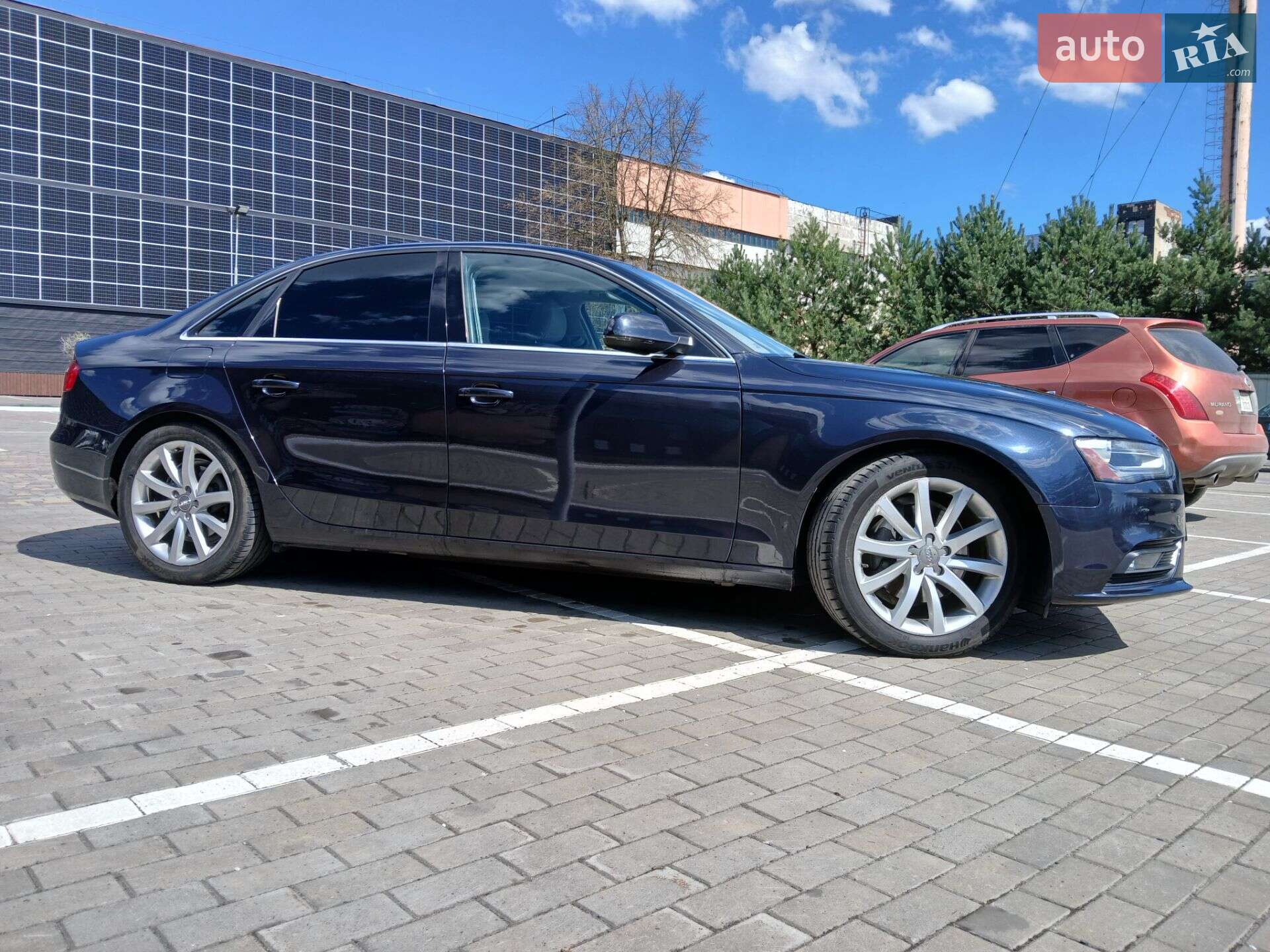 Audi A4 2012 VIN WAUFFAFL8DN030871 фото оголошення 11 з 19