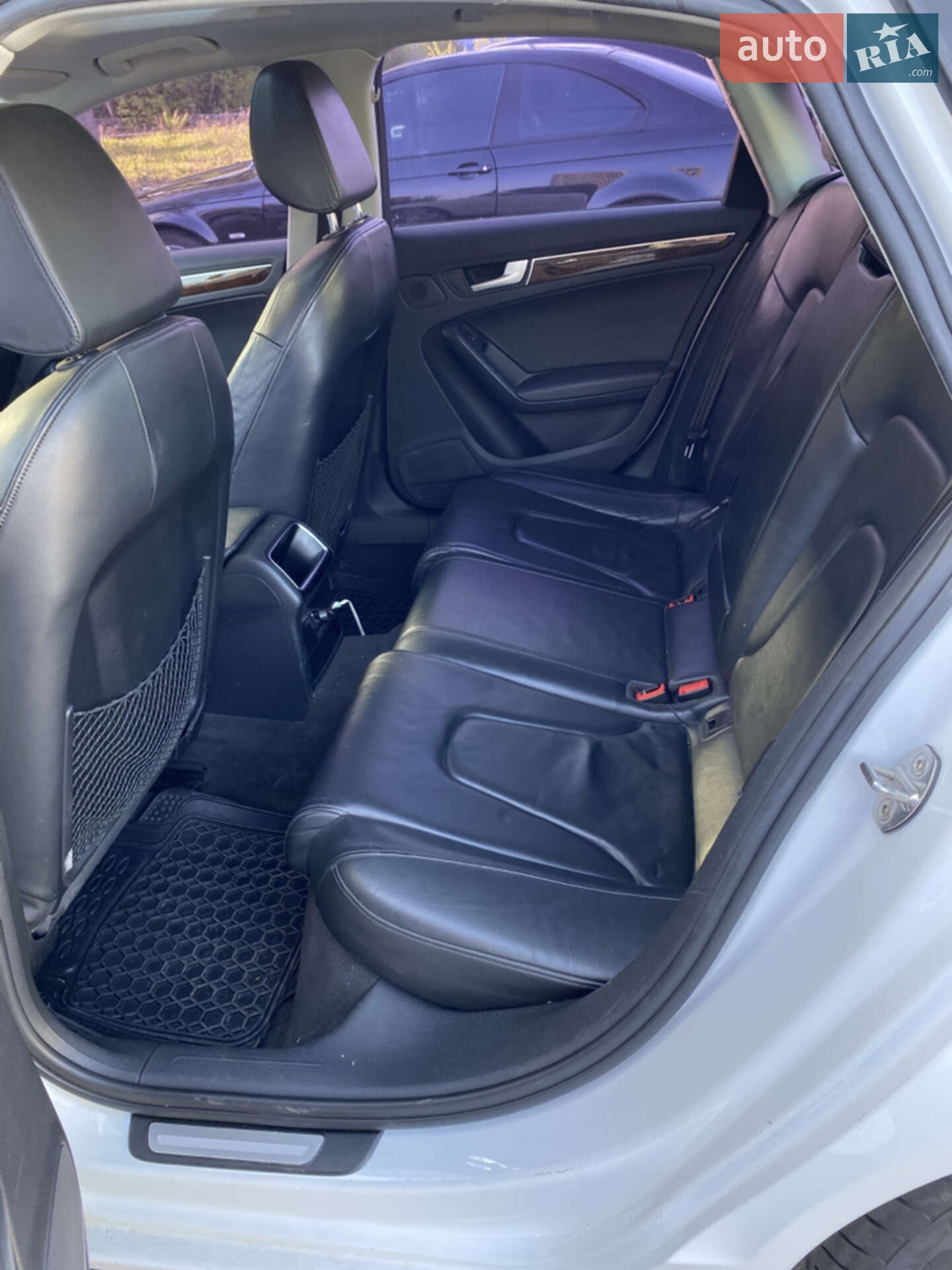 Audi A4 2011 VIN WAUZZZ8K3BN038400 фото оголошення 16 з 26
