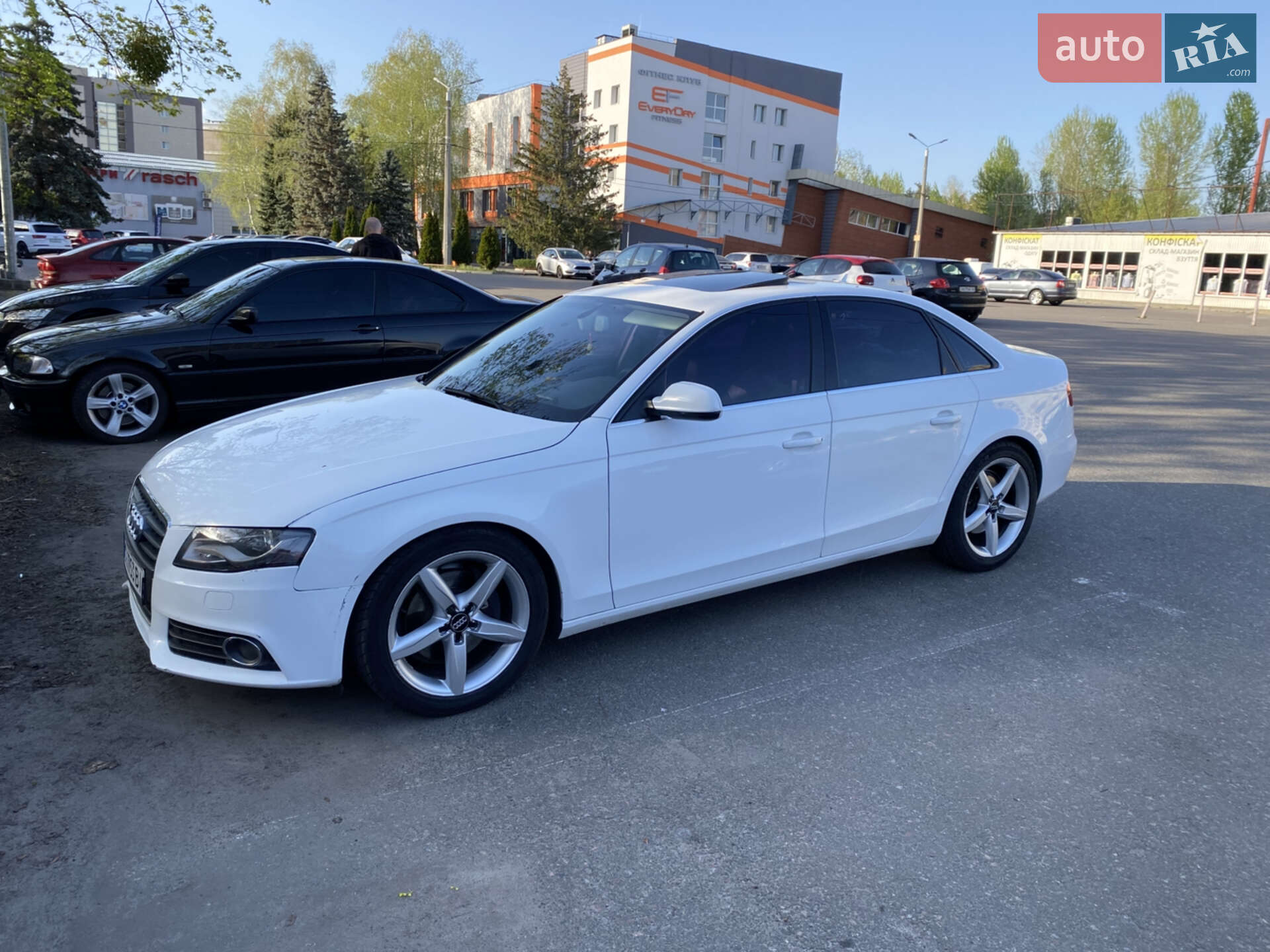 Audi A4 2011 VIN WAUZZZ8K3BN038400 фото оголошення 12 з 26