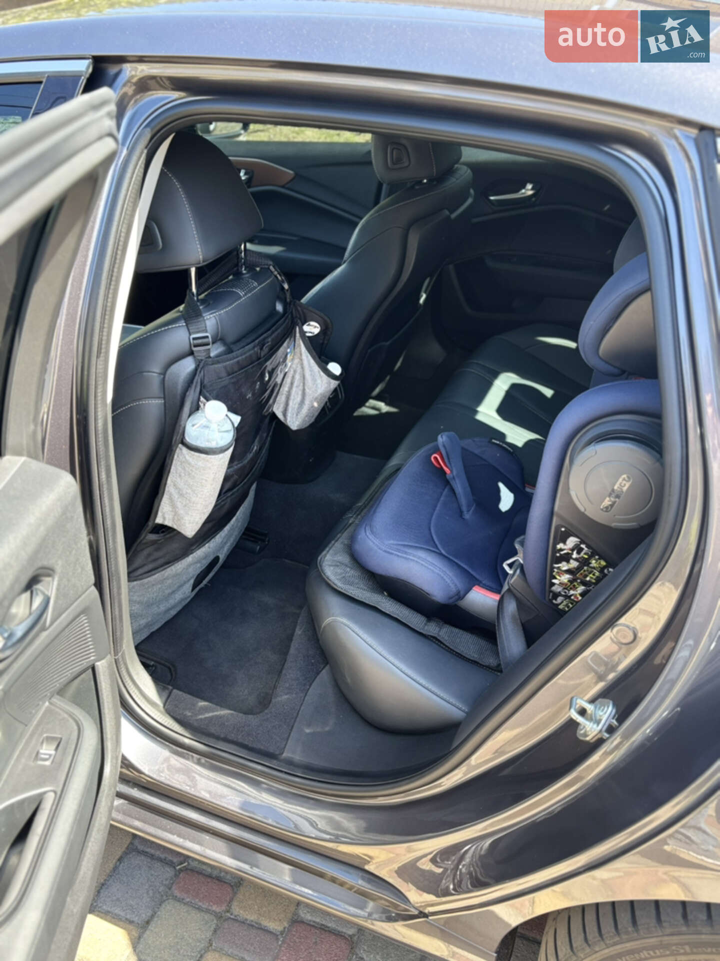 Acura TLX 2020 VIN 19UUB6F48MA002721 фото оголошення 18 з 28