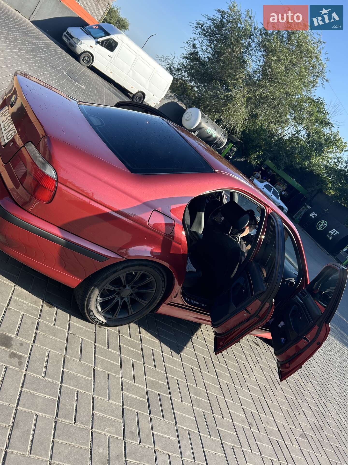 BMW 5 Series 1997 VIN WBADD11070BN34852 фото оголошення 8 з 11