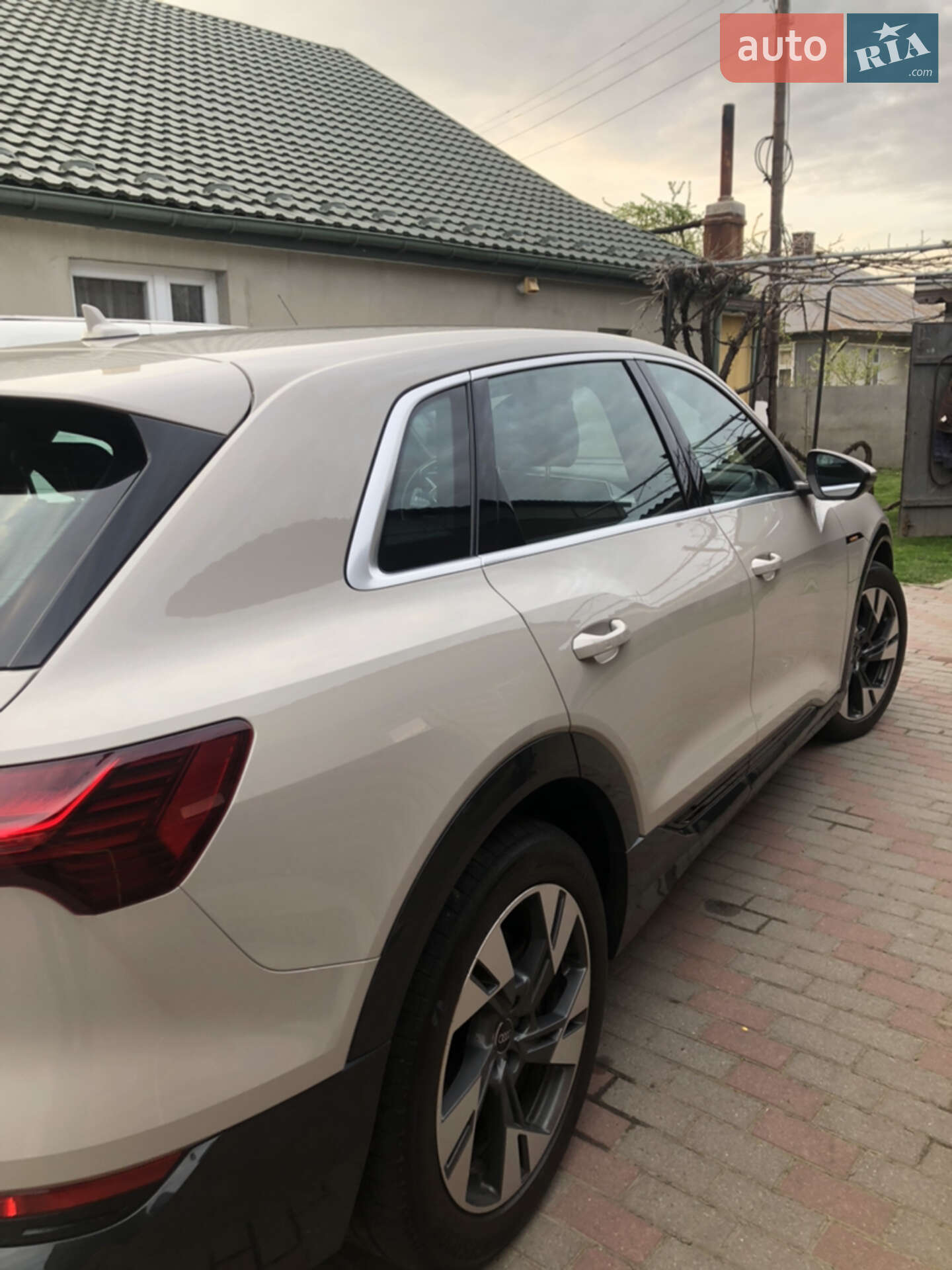 Audi e-tron 2021 VIN WAUZZZGEXMB024087 фото оголошення 109 з 115