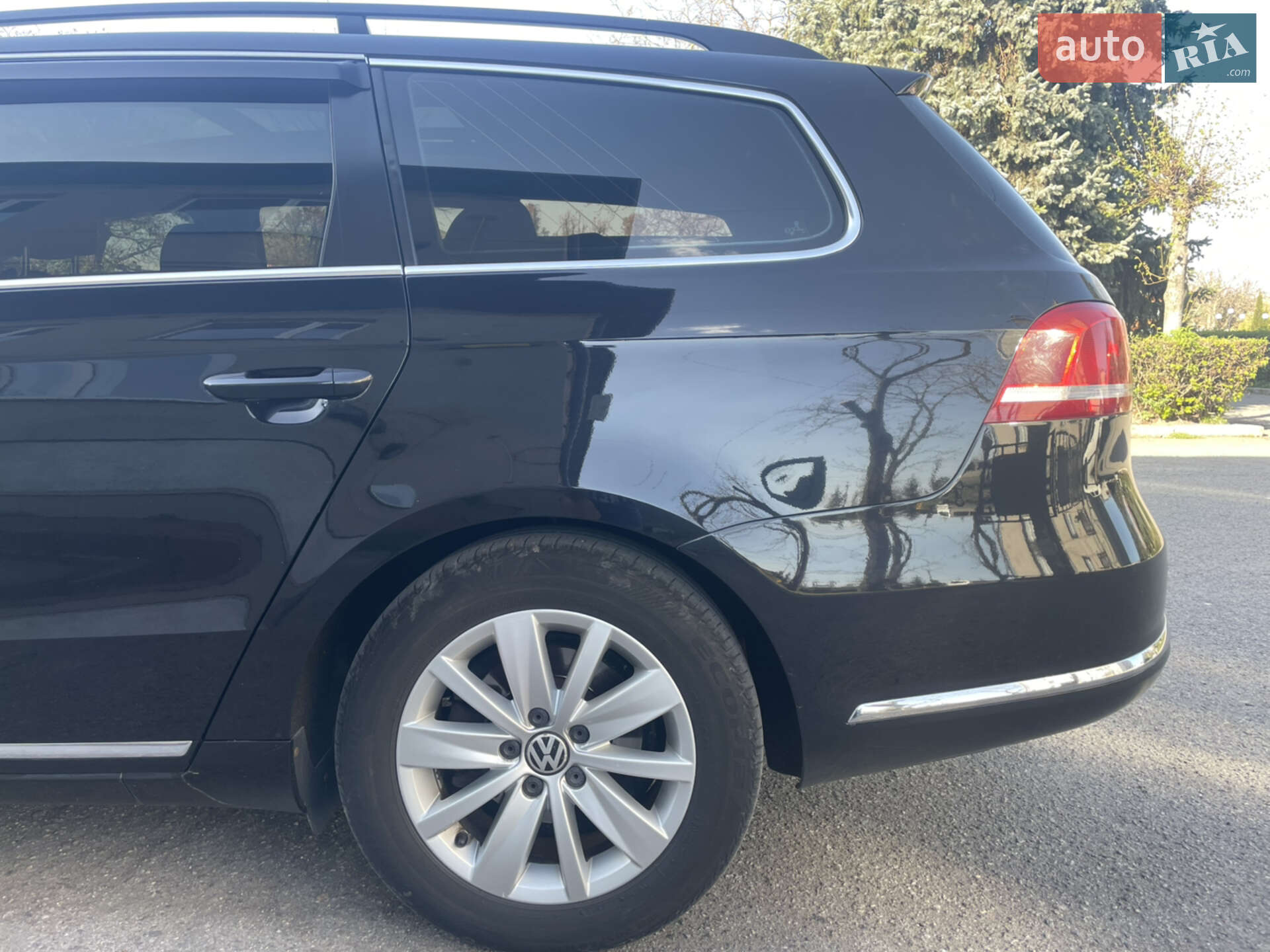 Volkswagen Passat 2011 VIN WVWZZZ3CZCE074561 фото оголошення 11 з 29