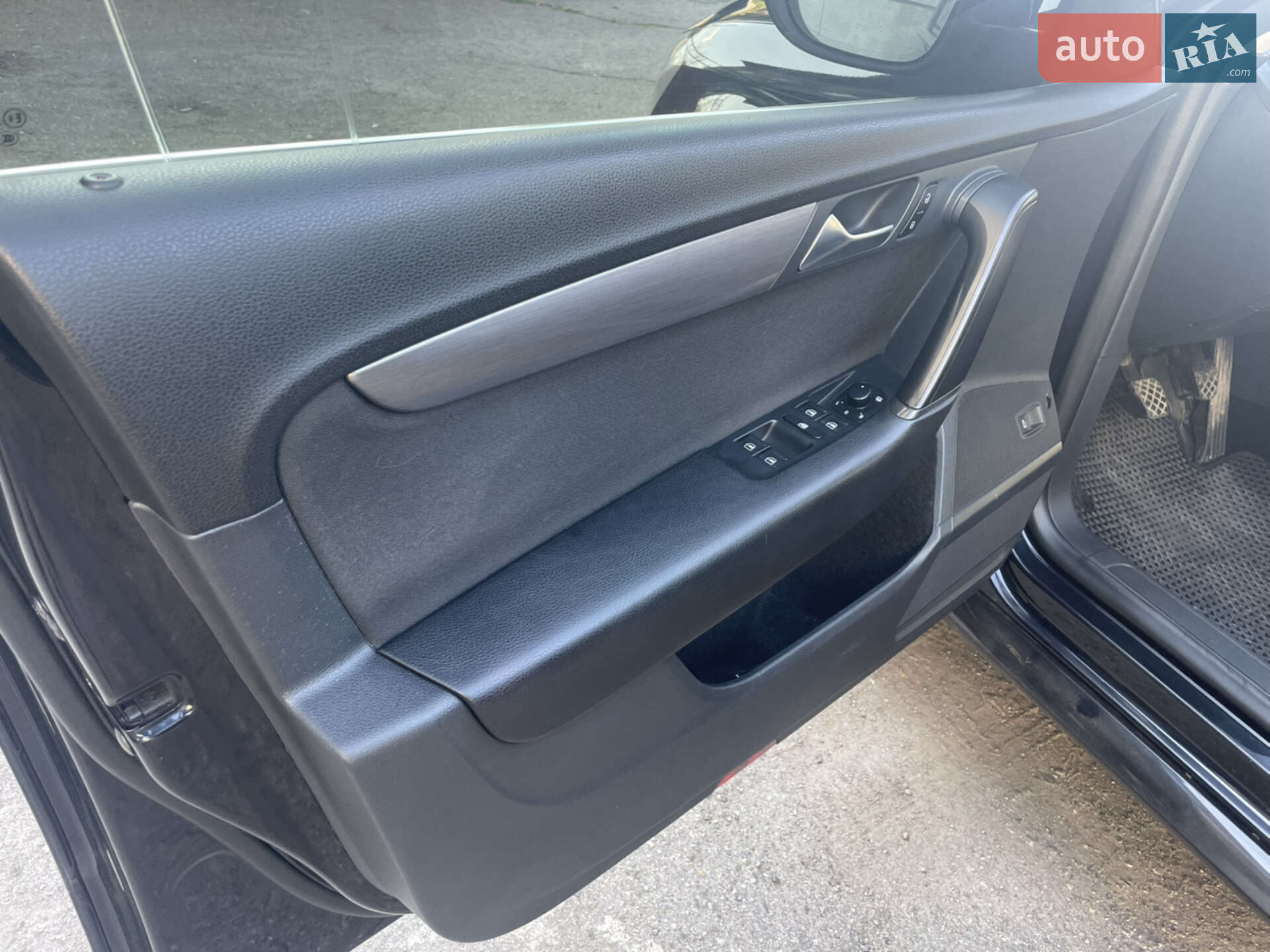 Volkswagen Passat 2011 VIN WVWZZZ3CZCE074561 фото оголошення 22 з 29