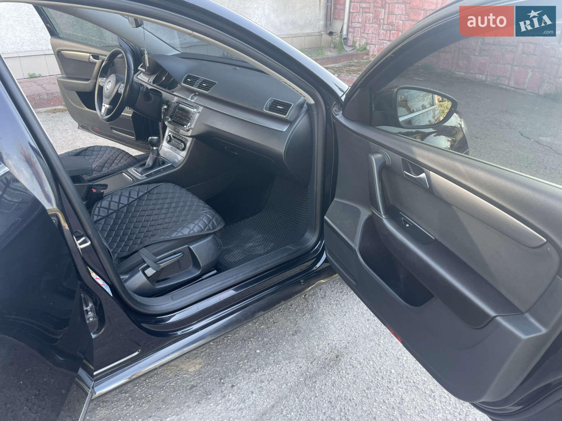 Volkswagen Passat 2011 VIN WVWZZZ3CZCE074561 фото оголошення 18 з 29