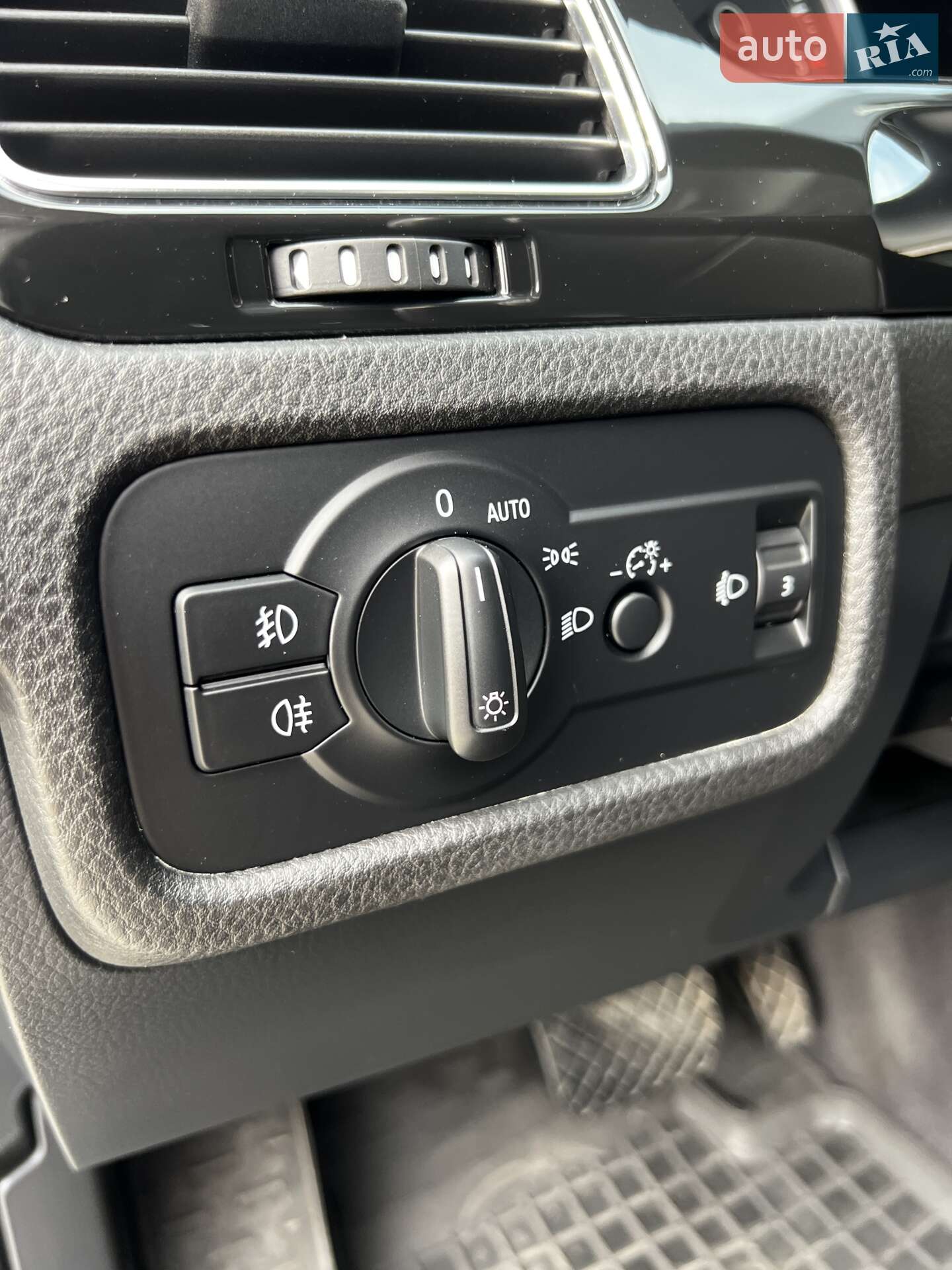 Volkswagen Touareg 2012 VIN WVGZZZ7PZCD048954 фото оголошення 14 з 56