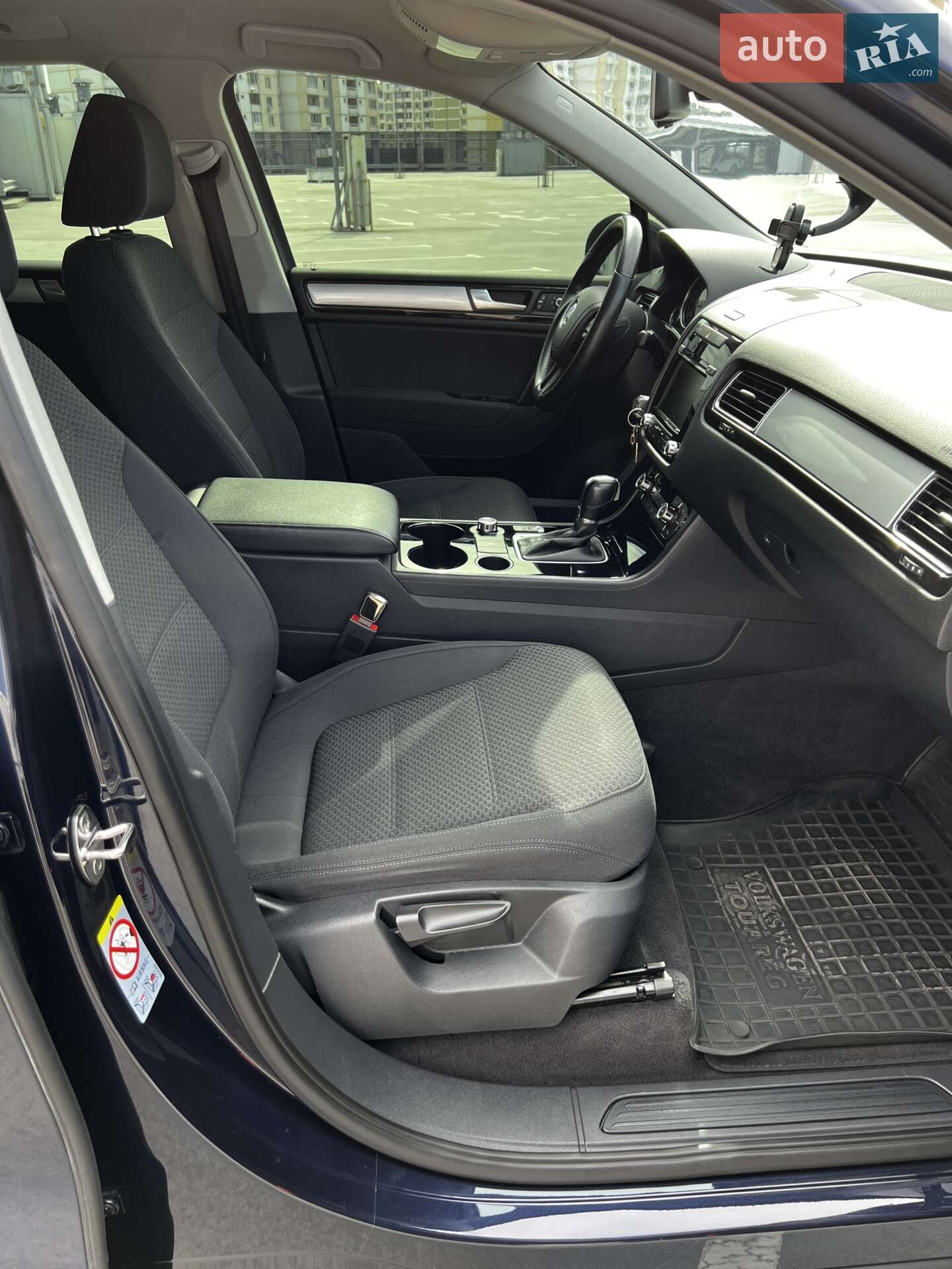 Volkswagen Touareg 2012 VIN WVGZZZ7PZCD048954 фото оголошення 46 з 56