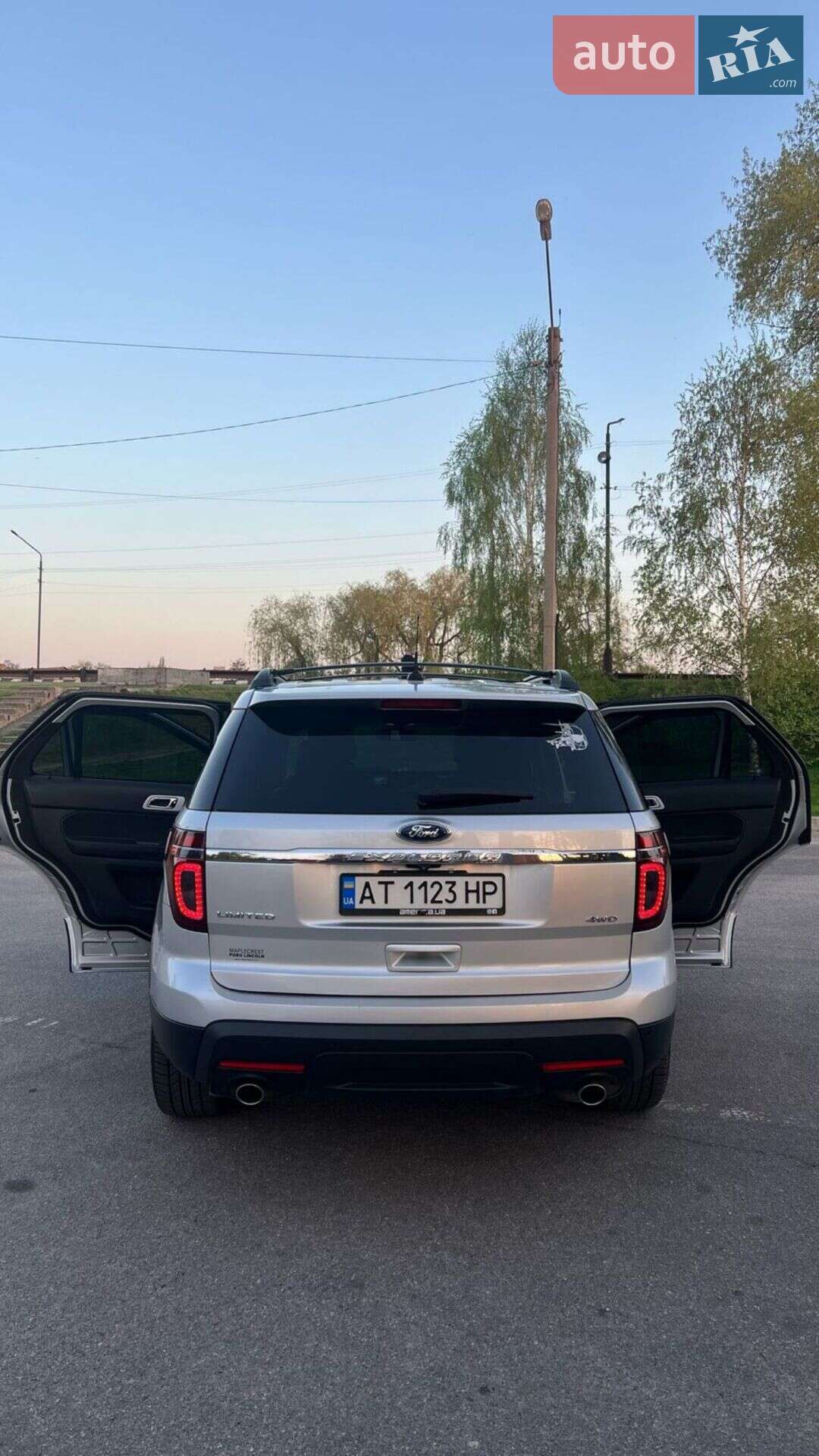 Ford Explorer 2013 VIN 1FM5K8F81EGA20408 фото оголошення 8 з 30
