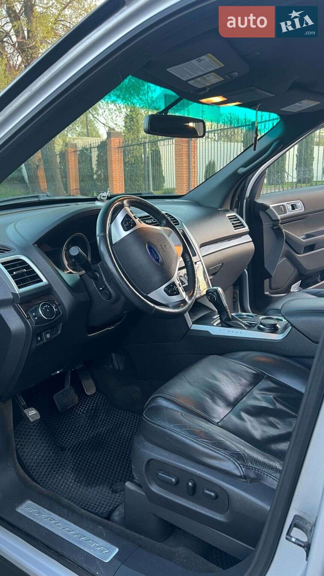Ford Explorer 2013 VIN 1FM5K8F81EGA20408 фото оголошення 16 з 30
